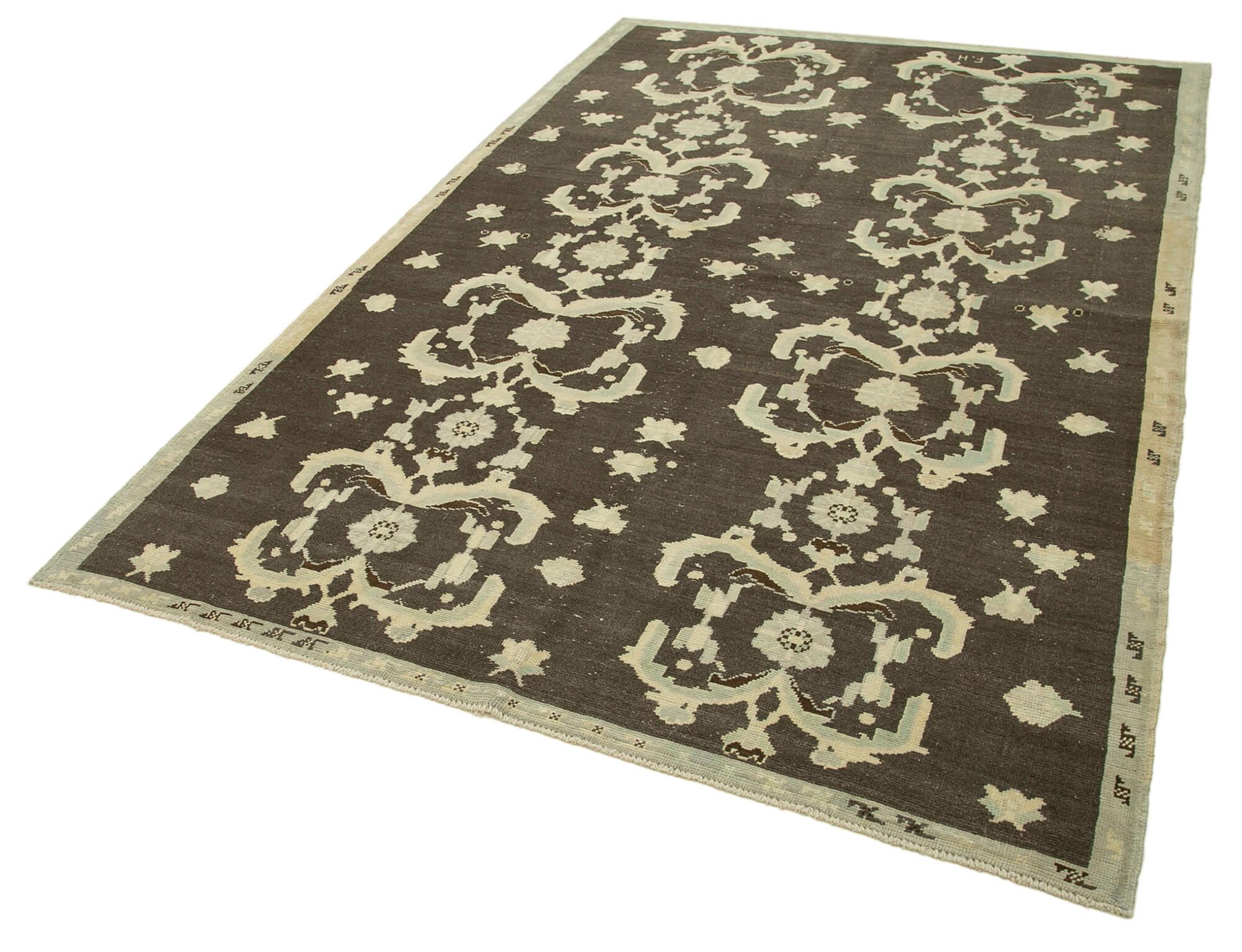 5 x 9 Brown Vintage Anatolian Rug - 2696