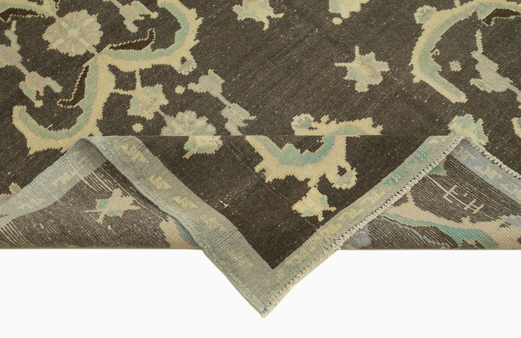 5 x 9 Brown Vintage Anatolian Rug - 2696