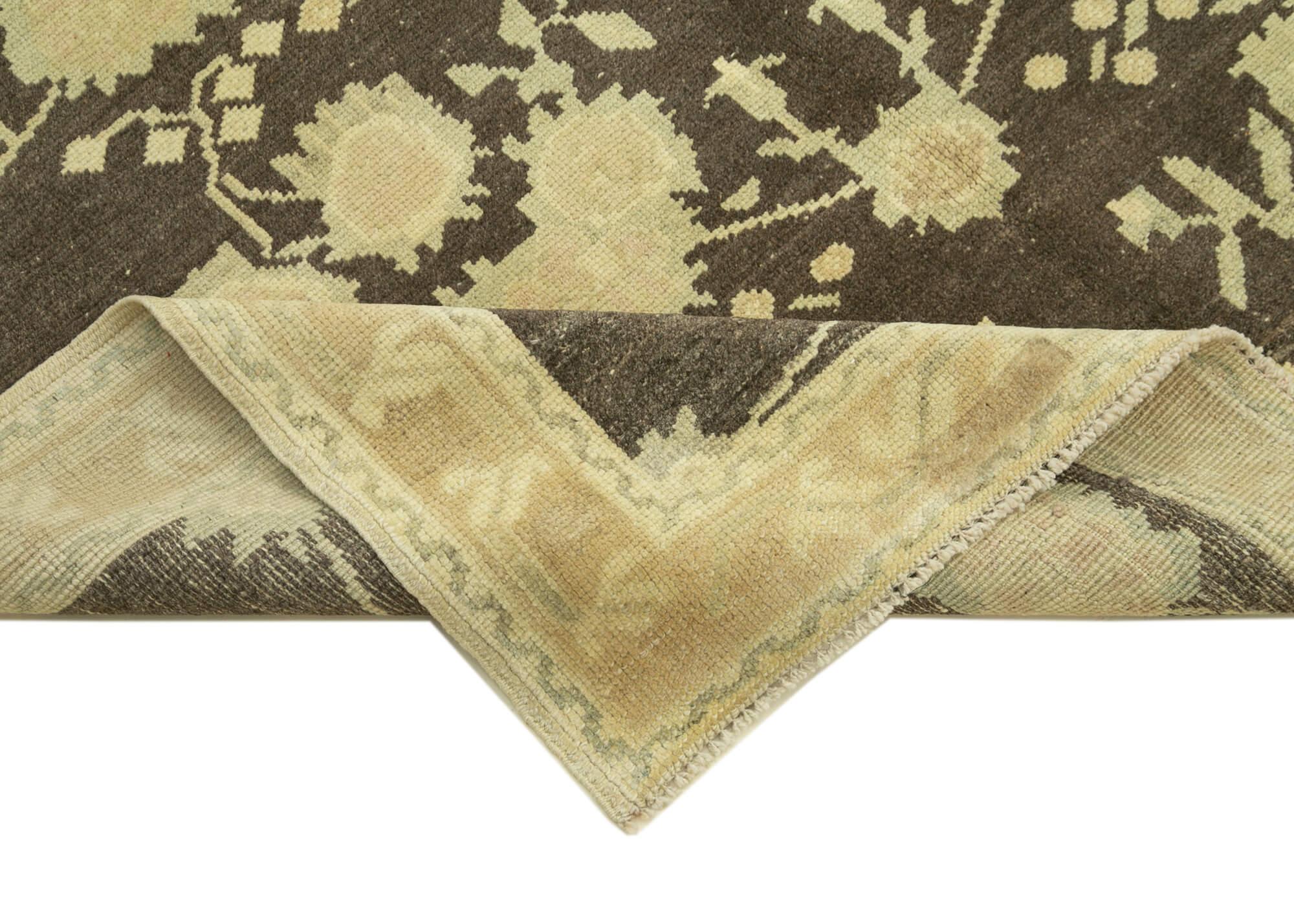 5 x 8 Beige Vintage Anatolian Rug - 2699