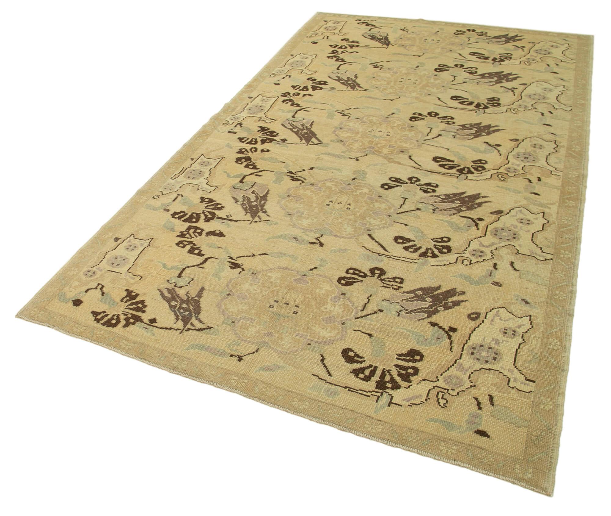 5 x 9 Beige Vintage Anatolian Rug - 2703