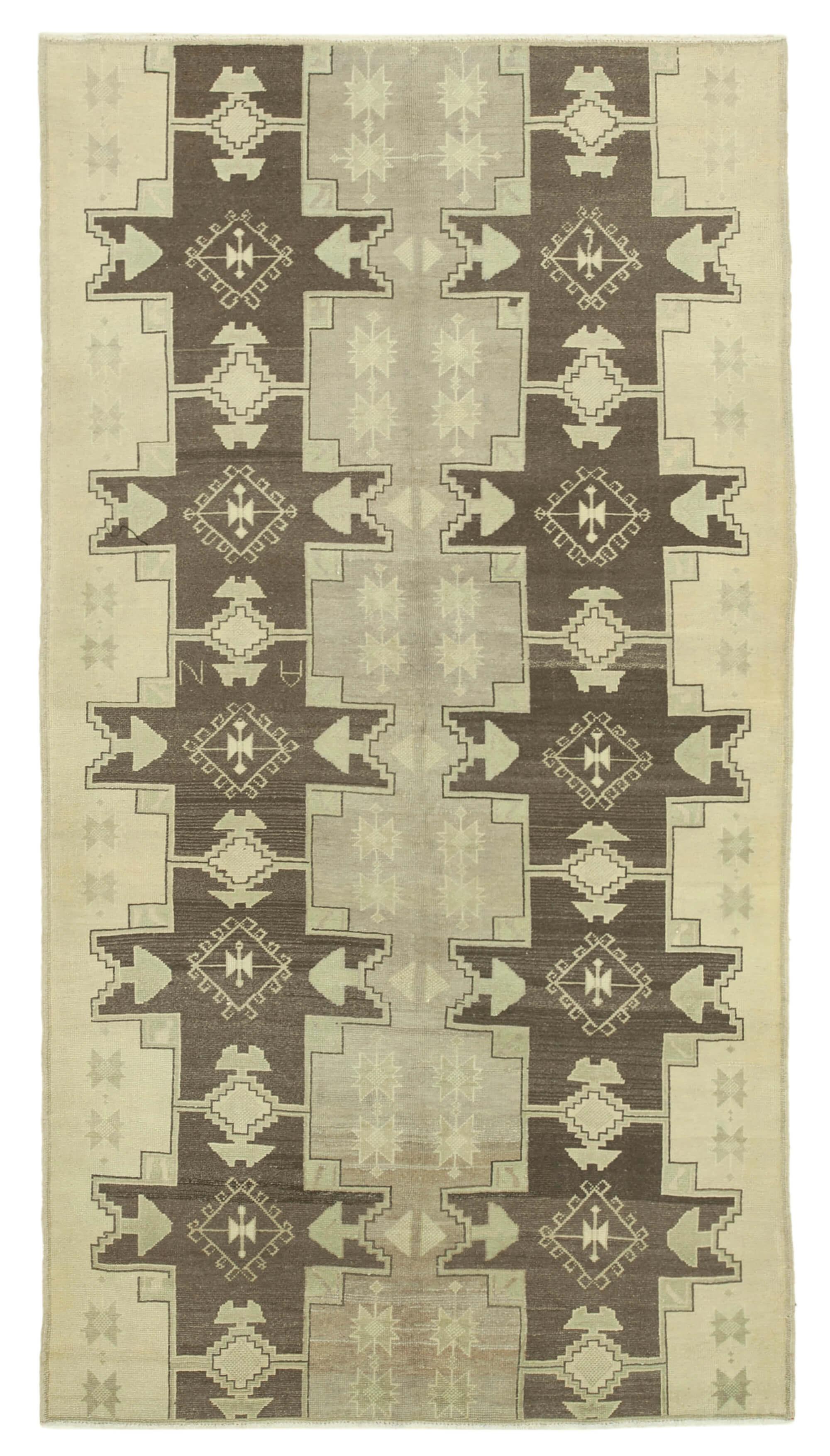 5 x 9 Beige Vintage Anatolian Rug - 2704