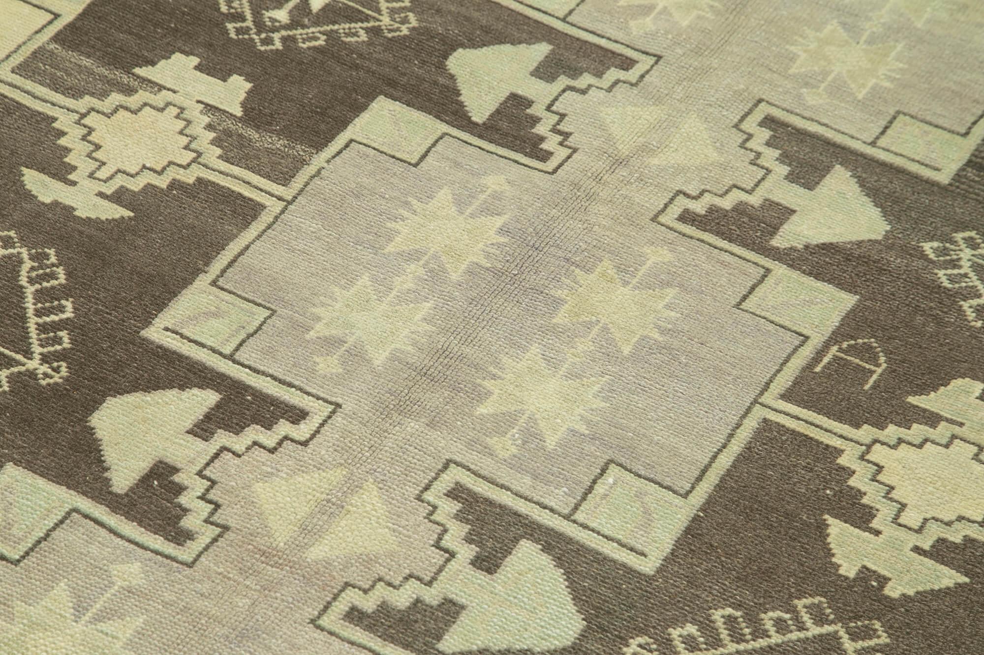 5 x 9 Beige Vintage Anatolian Rug - 2704