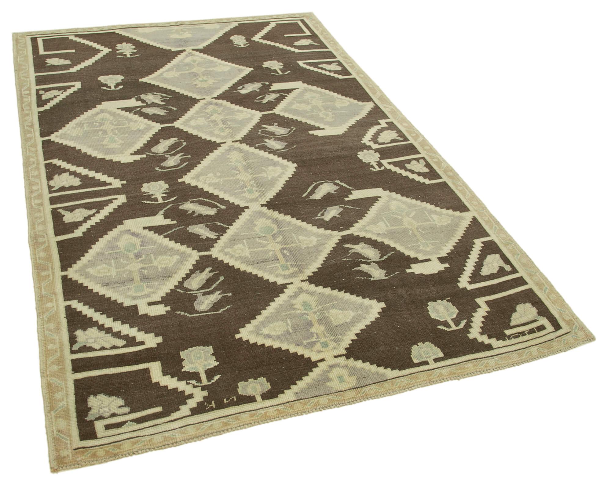 5 x 7 Beige Vintage Anatolian Rug - 2709