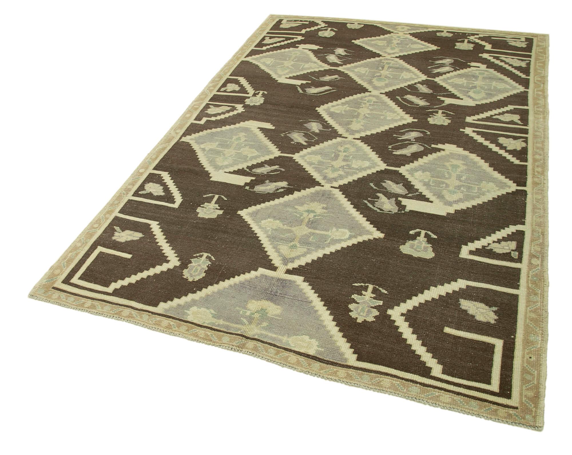 5 x 7 Beige Vintage Anatolian Rug - 2709