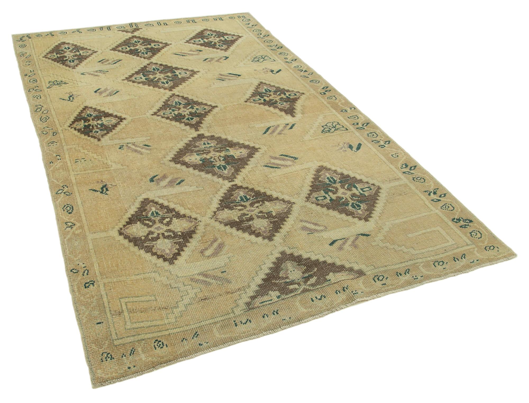 5 x 8 Beige Vintage Anatolian Rug - 2711