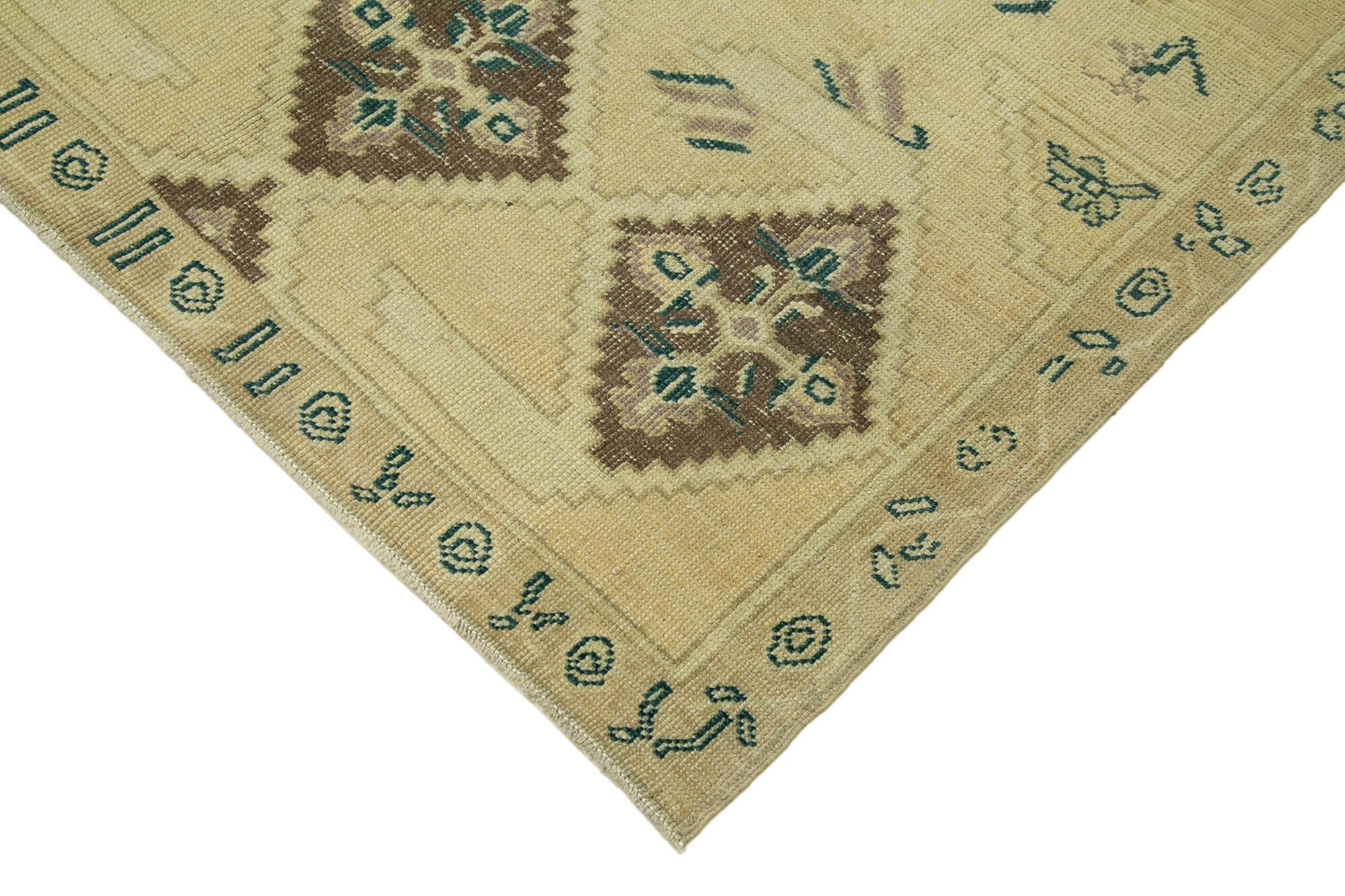 5 x 8 Beige Vintage Anatolian Rug - 2711