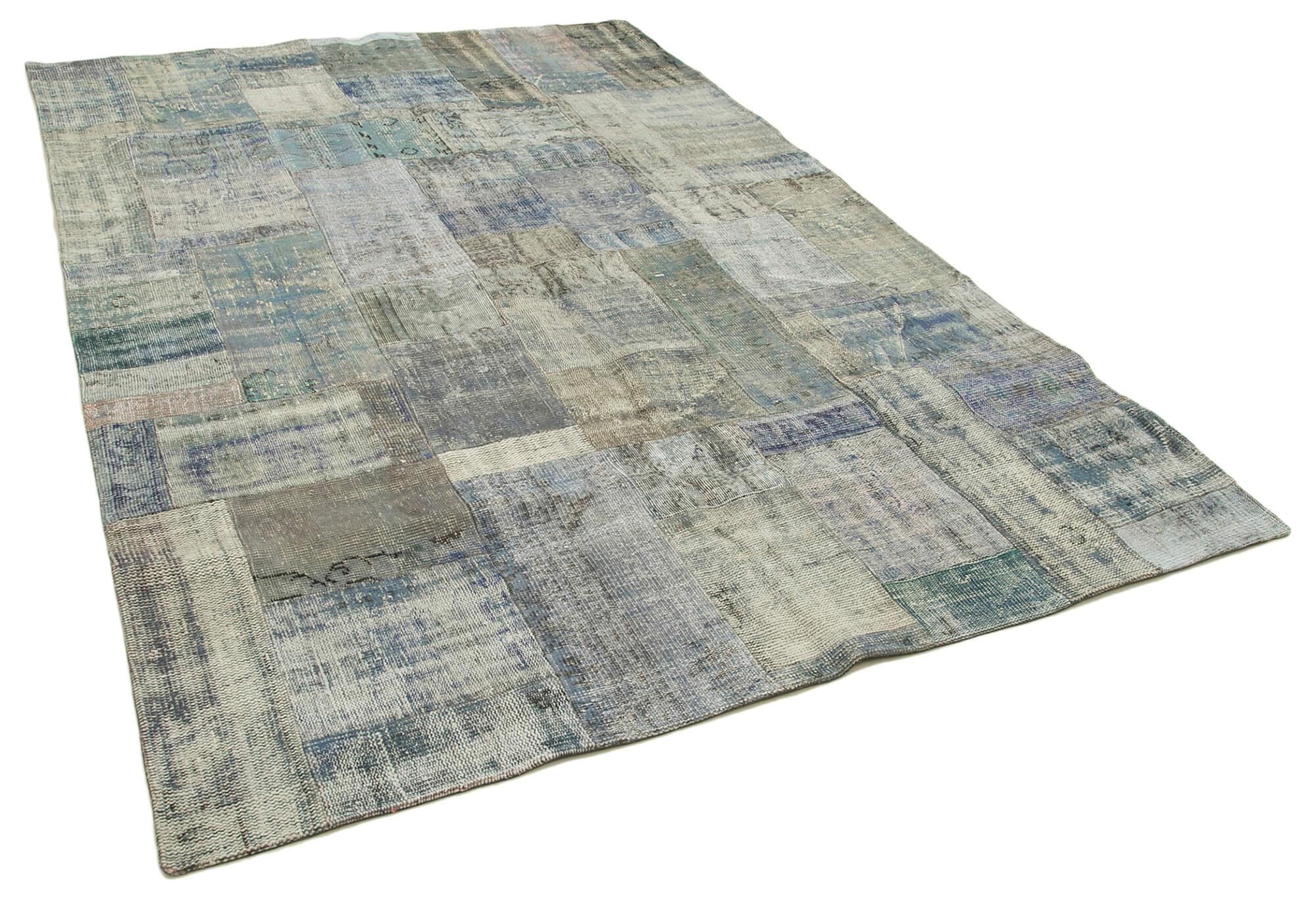 7 x 10 Grey Patchwork Rug - 2747