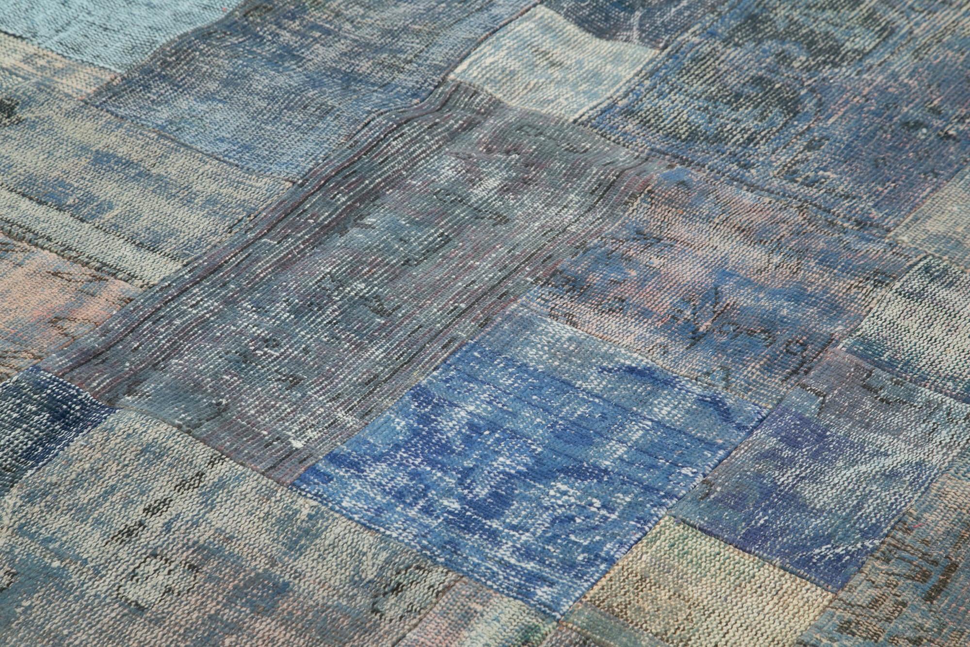 8 x 10 Blue Patchwork Rug - 2749