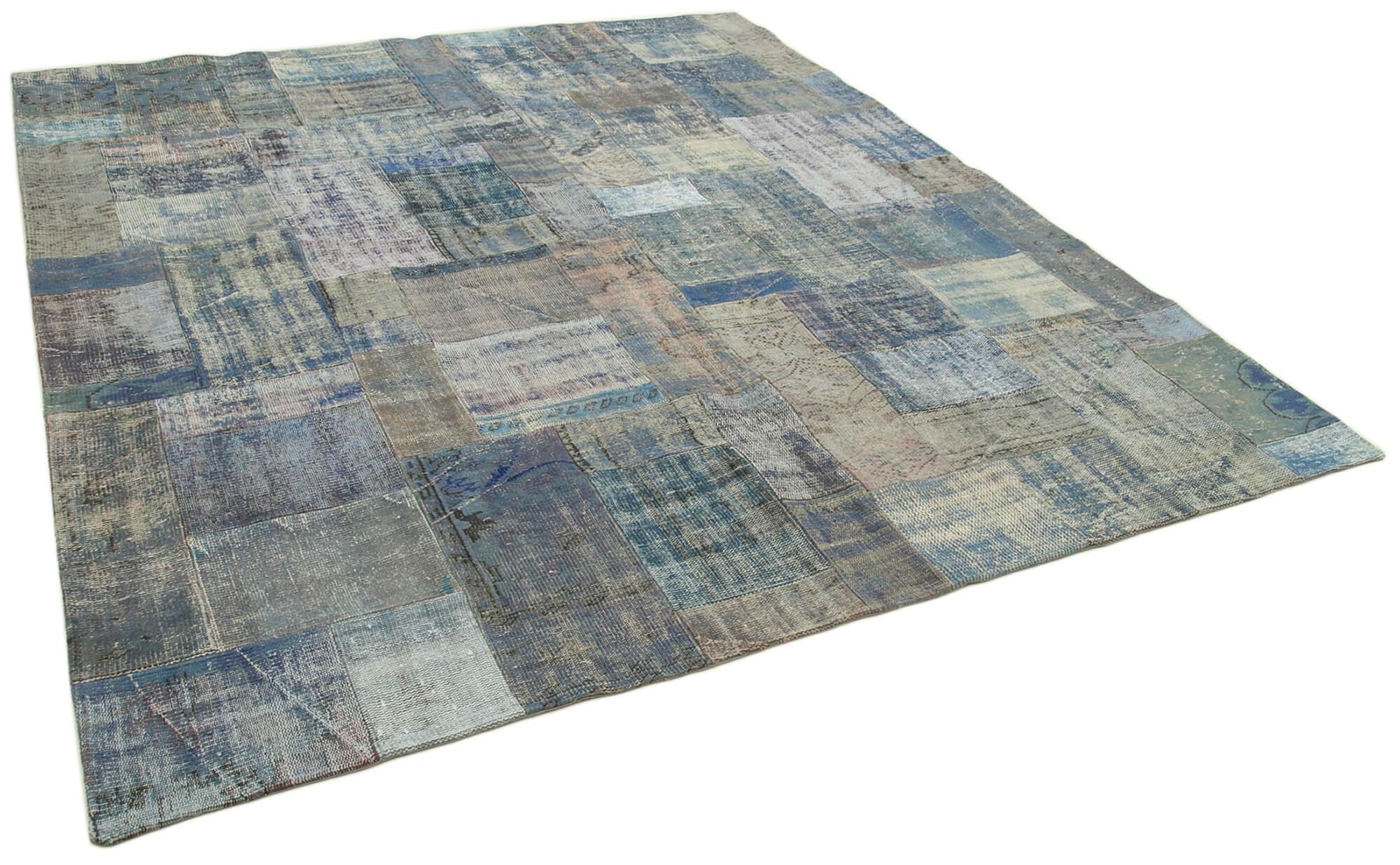 8 x 10 Blue Patchwork Rug - 2750