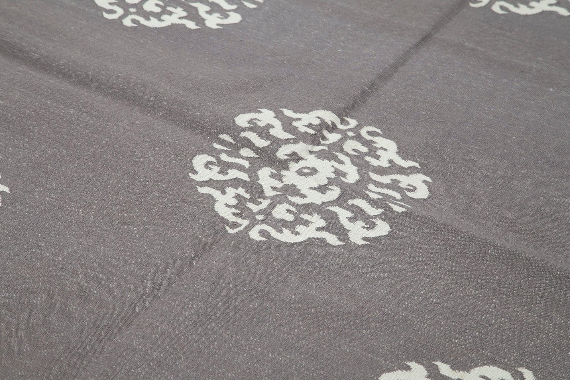 6 x 9 Grey Dhurrie Rug - 2779