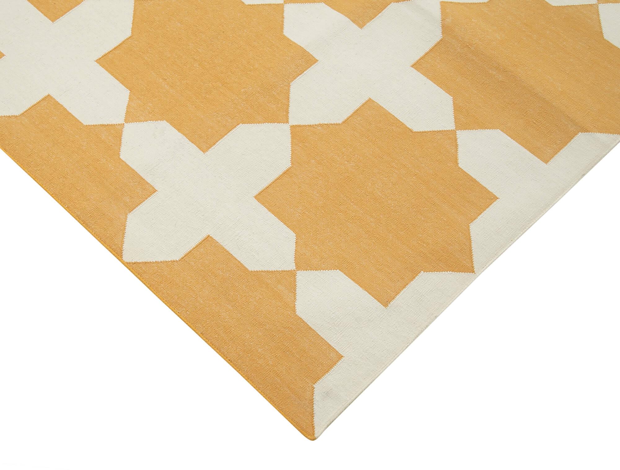 6 x 9 Yellow Dhurrie Rug - 2792