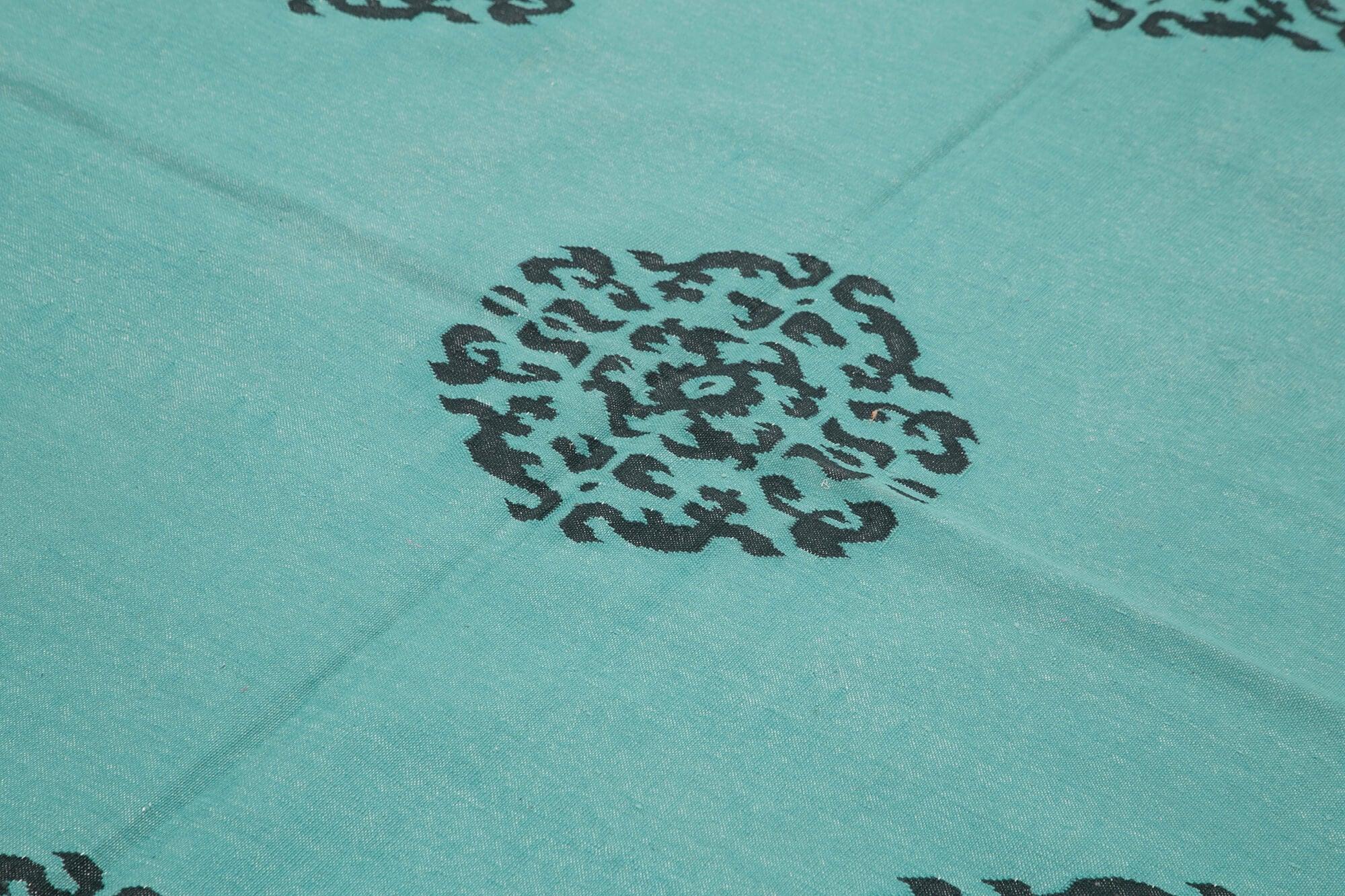 6 x 9 Turquoise Dhurrie Rug - 2826