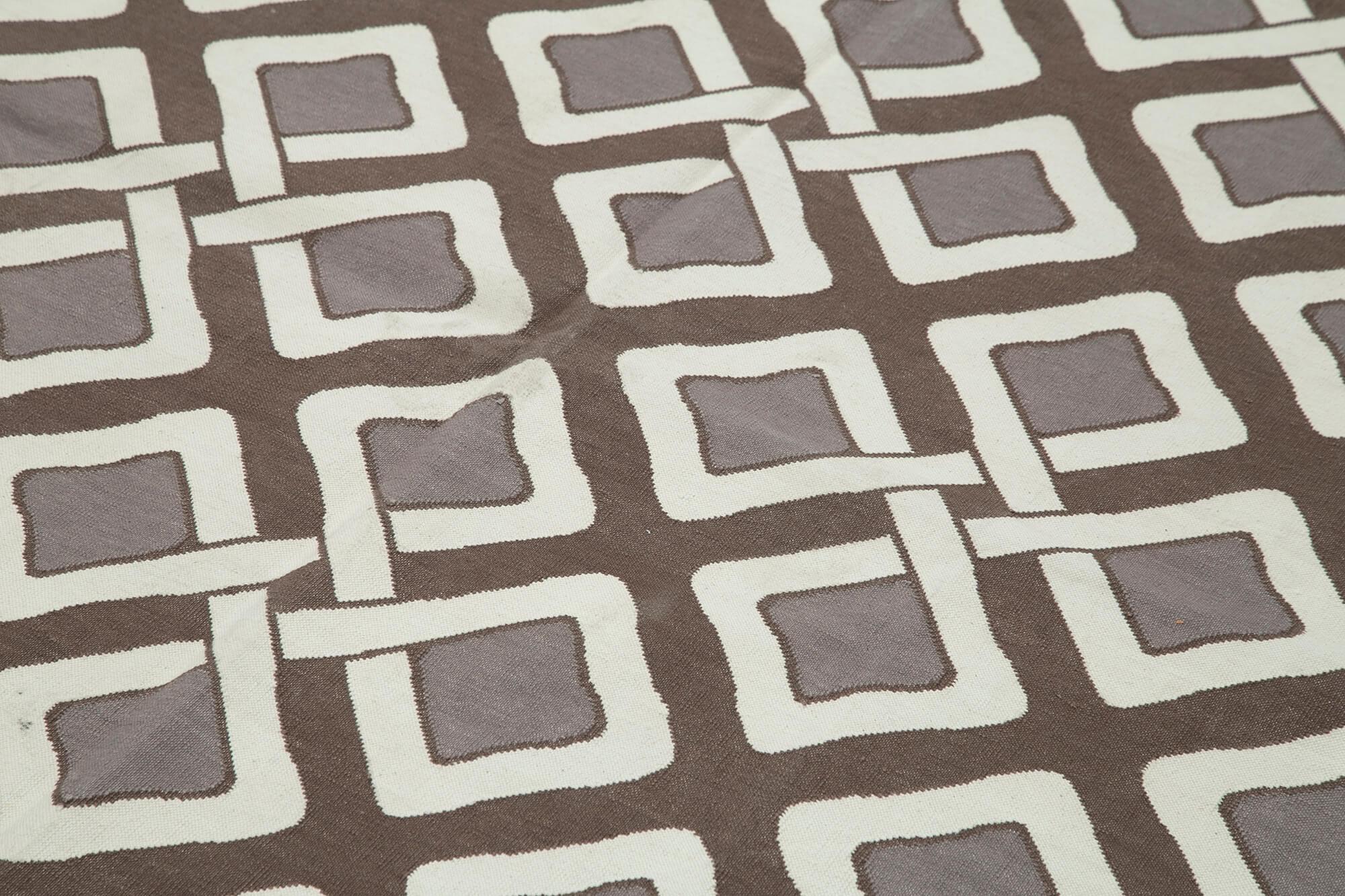 6 x 9 Brown Dhurrie Rug - 2832