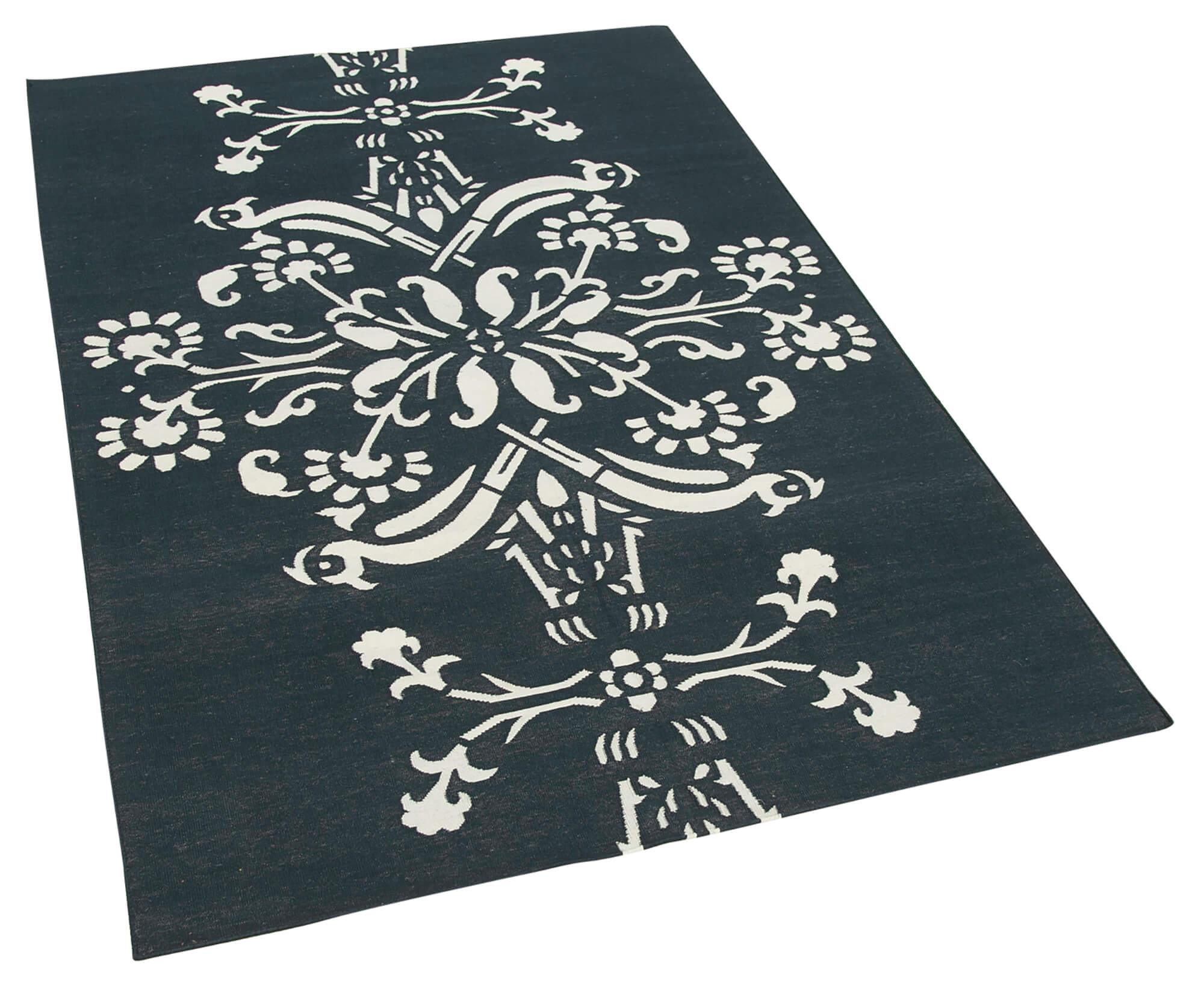 4 x 5 Black Dhurrie Rug - 2902