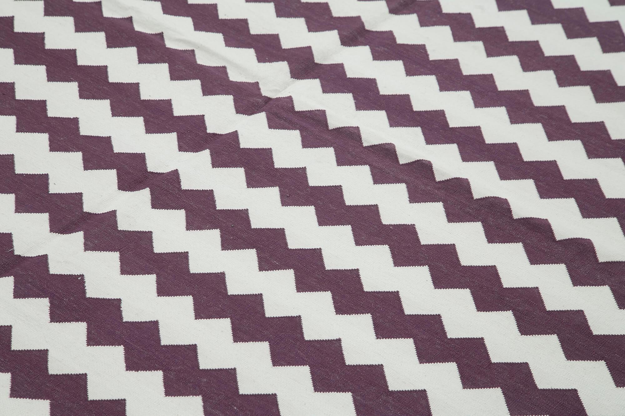 8 x 10 Purple Dhurrie Rug - 2952