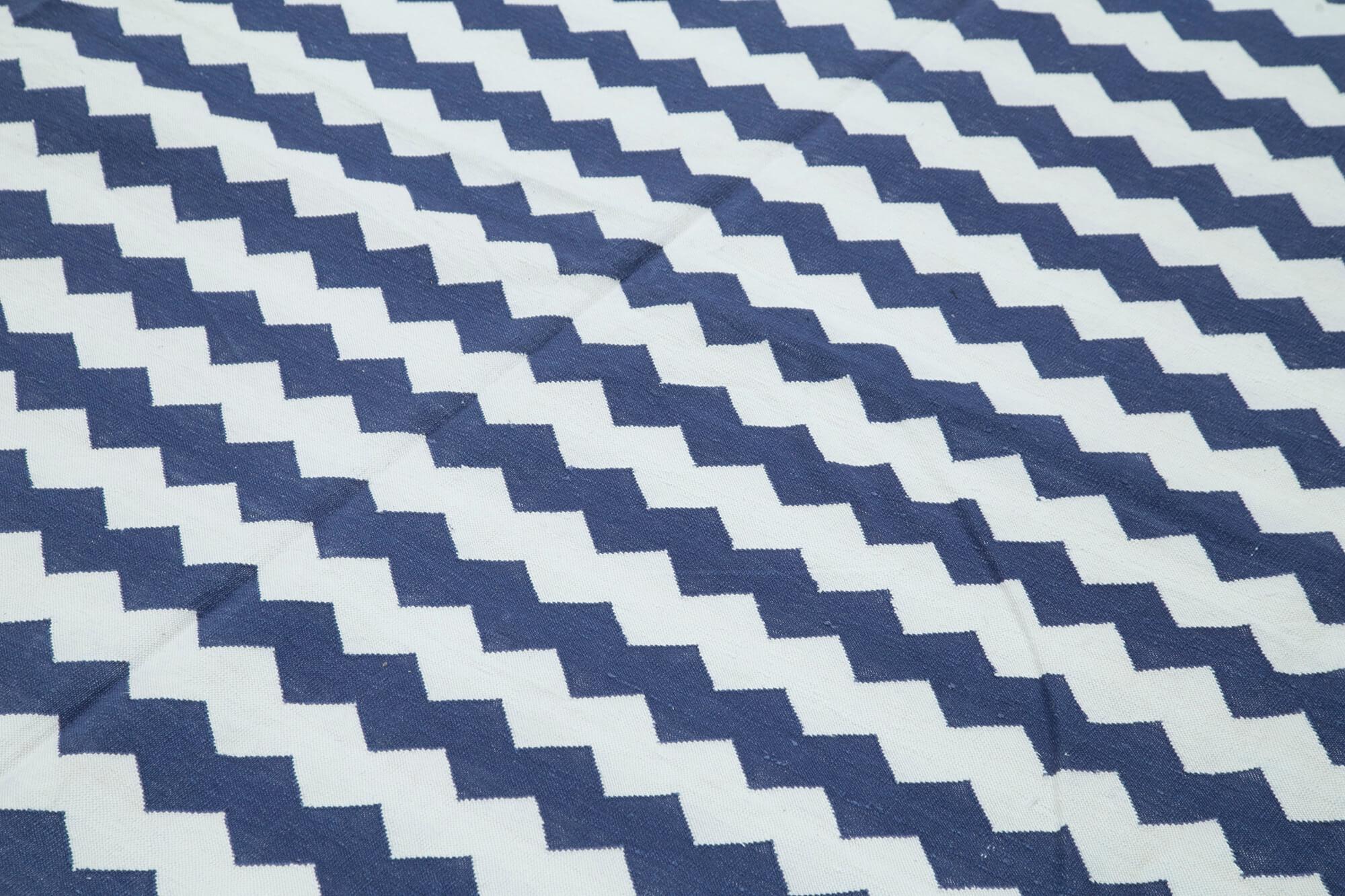 8 x 10 Blue Dhurrie Rug - 3054