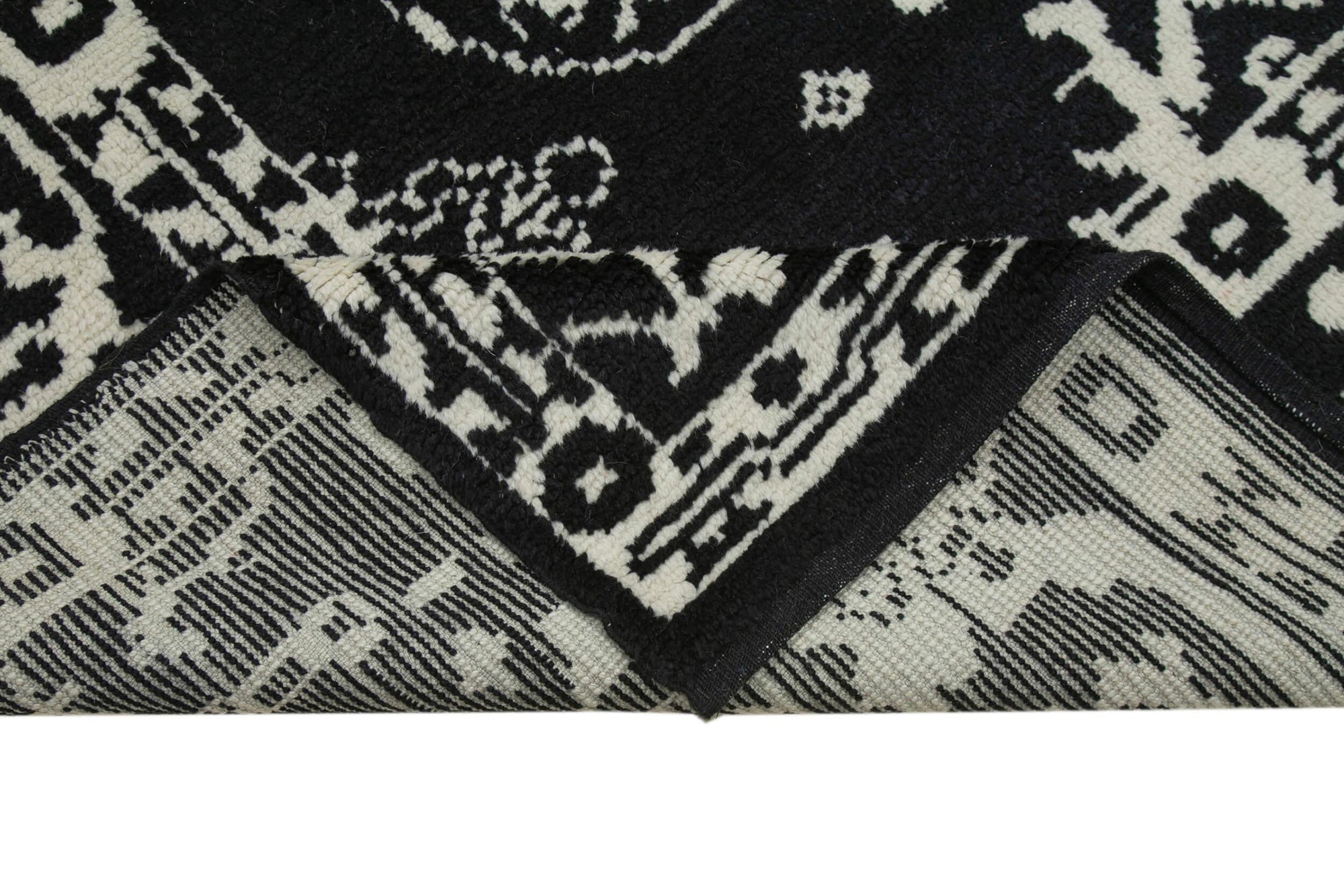 7 x 10 Black Moroccan Rug - 3130