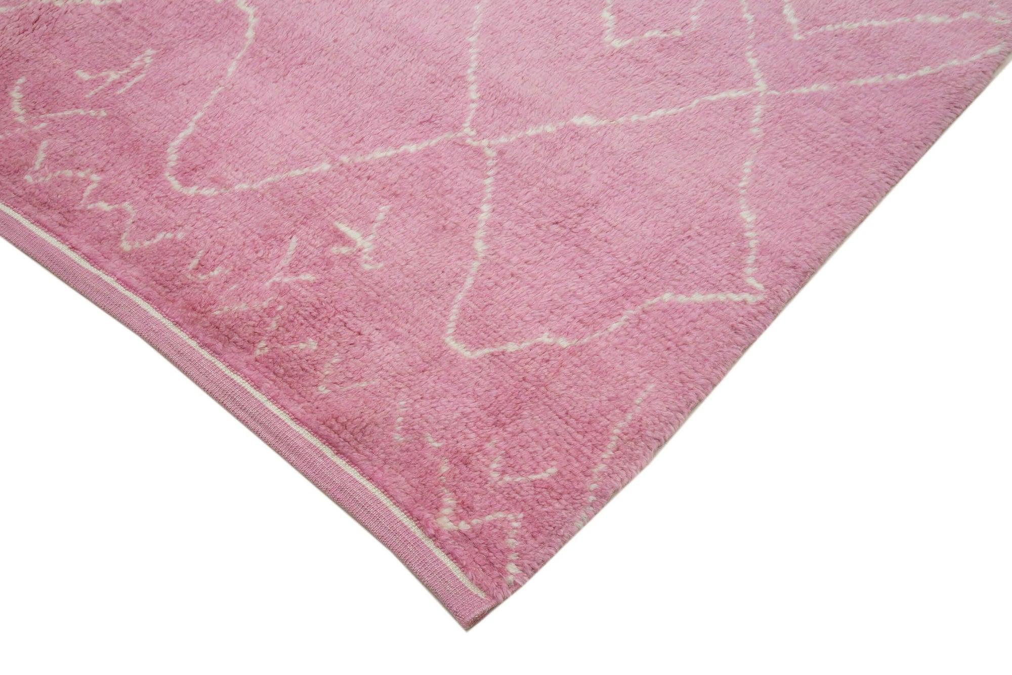 7 x 11 Pink Moroccan Rug - 3145