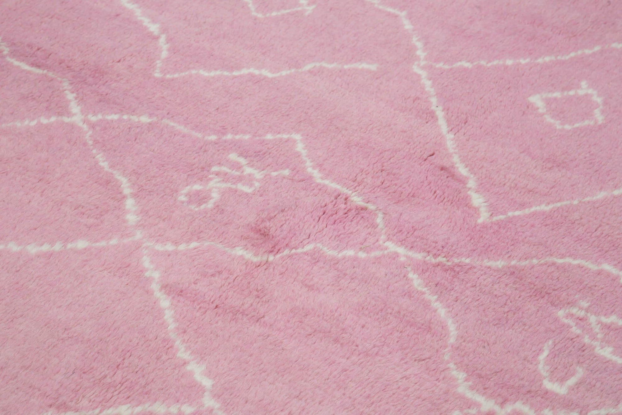 7 x 11 Pink Moroccan Rug - 3145