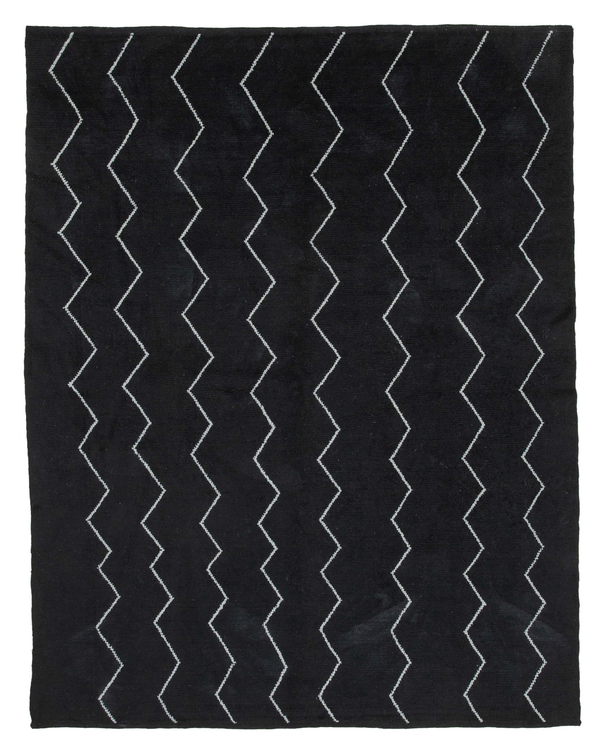 8 x 10 Black Moroccan Rug - 3154