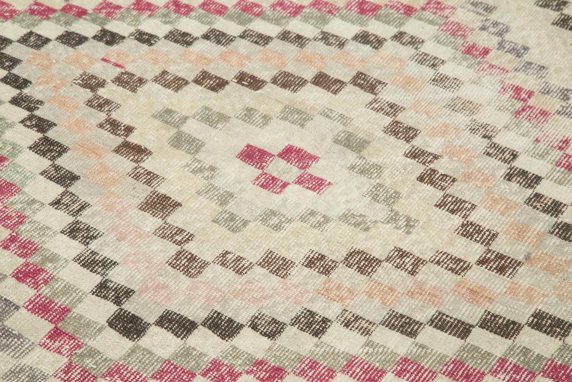 5 x 10 Beige Bohemian Rug  - 3252