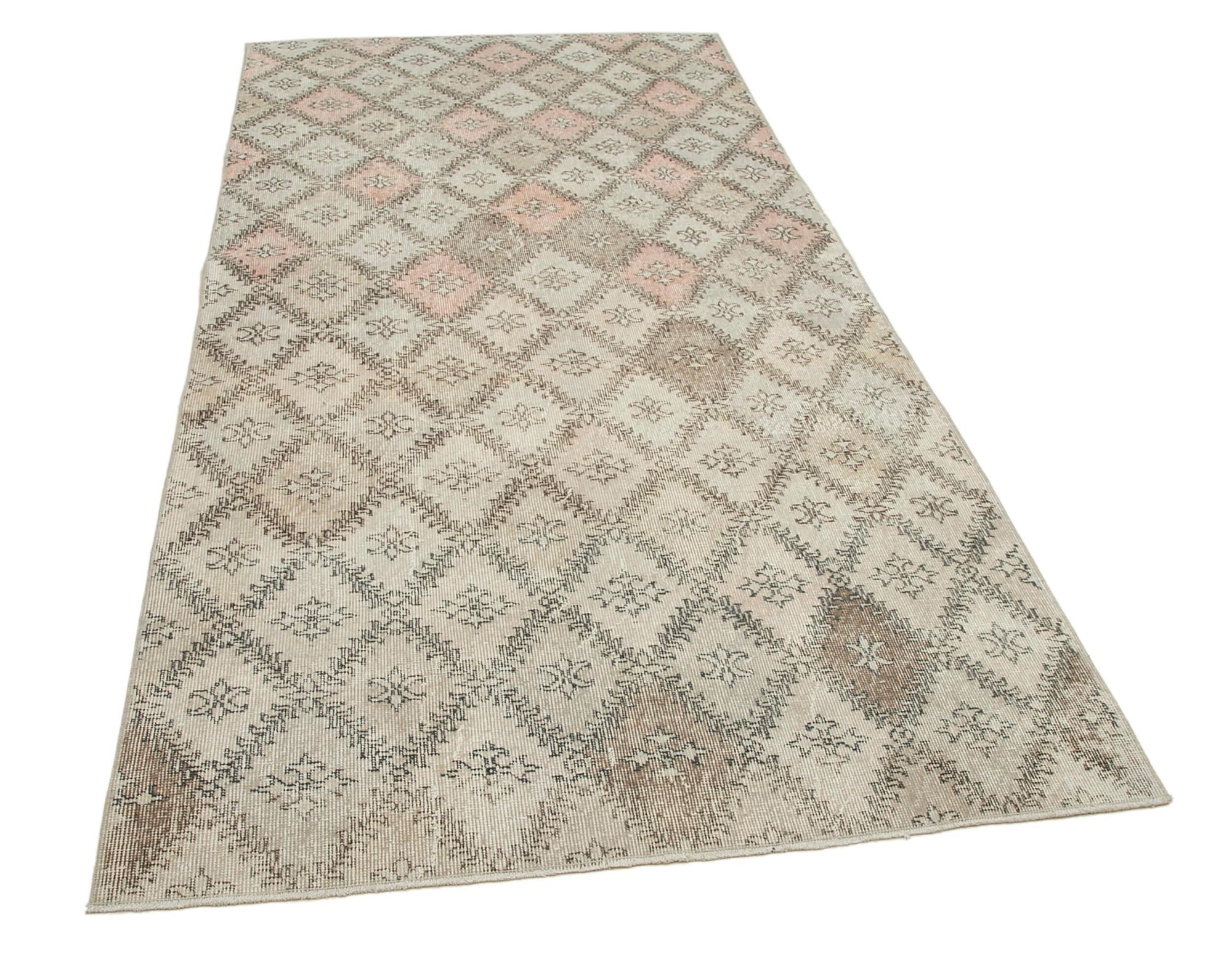 4 x 9 Beige Bohemian Rug  - 3254