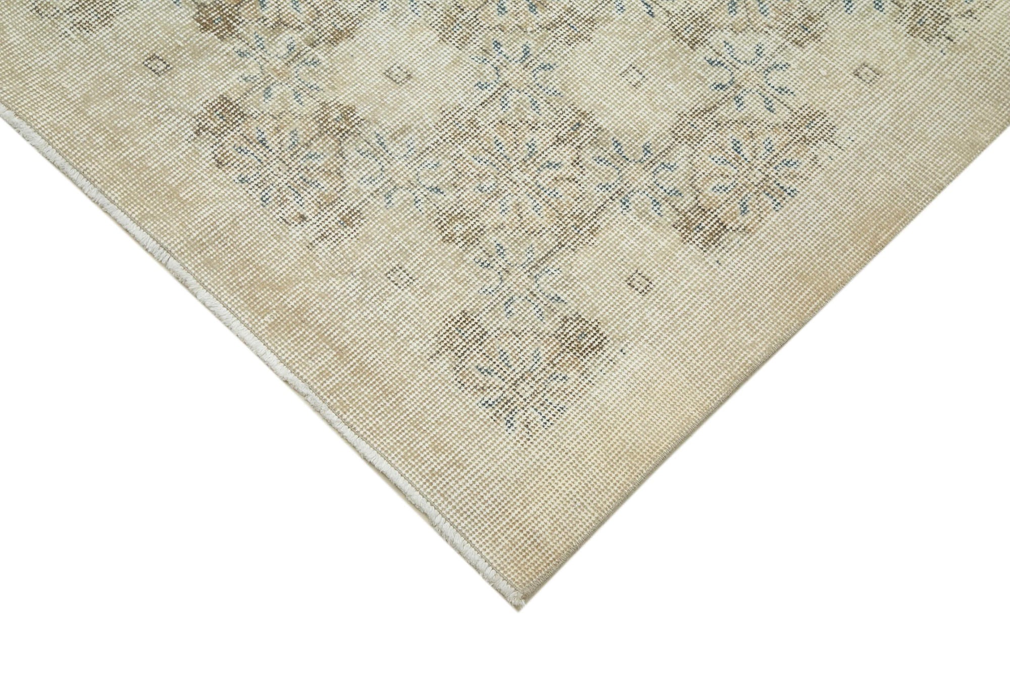 6 x 10 Beige Bohemian Rug  - 3287