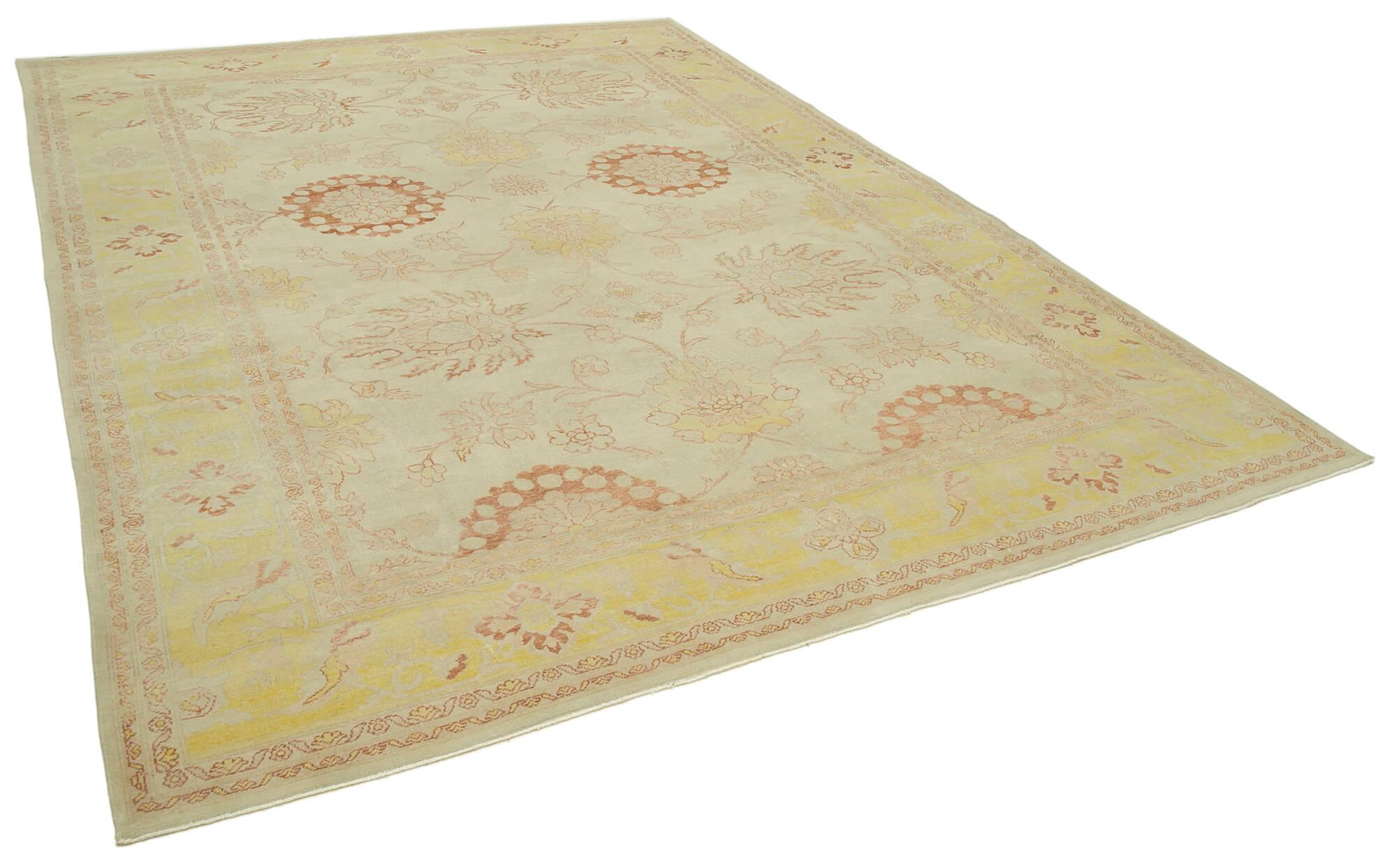 9 x 12 Beige Oushak Rug - 3307