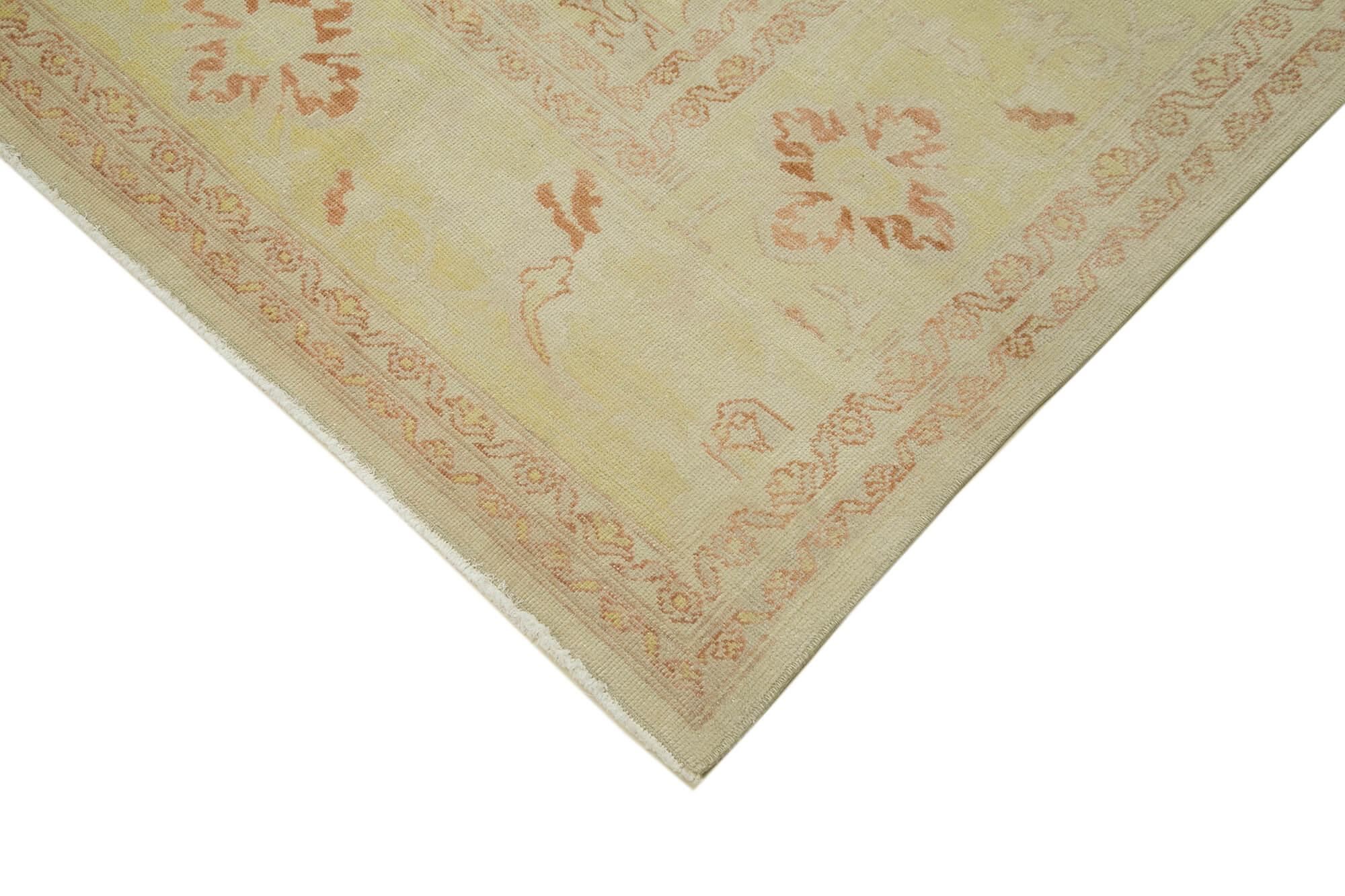 9 x 12 Beige Oushak Rug - 3307