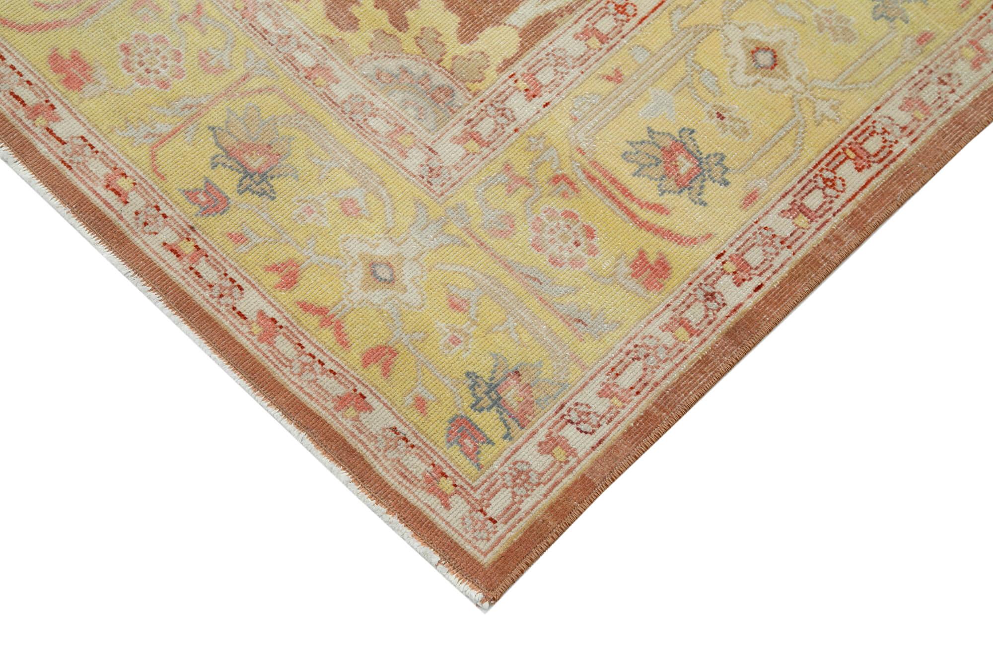 6 x 9 Red Oushak Rug - 3308