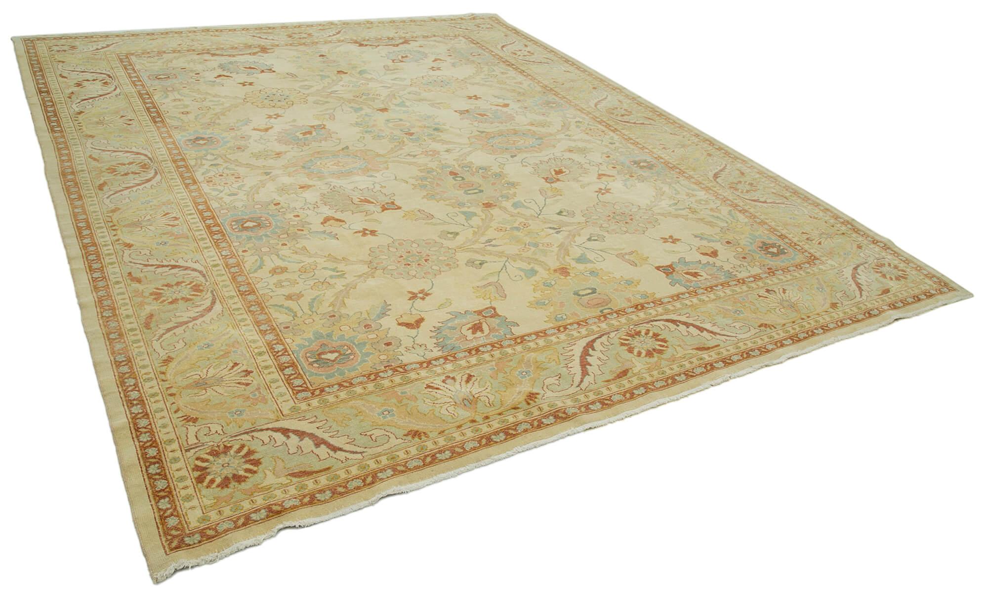 10 x 12 Beige Oushak Rug - 3311