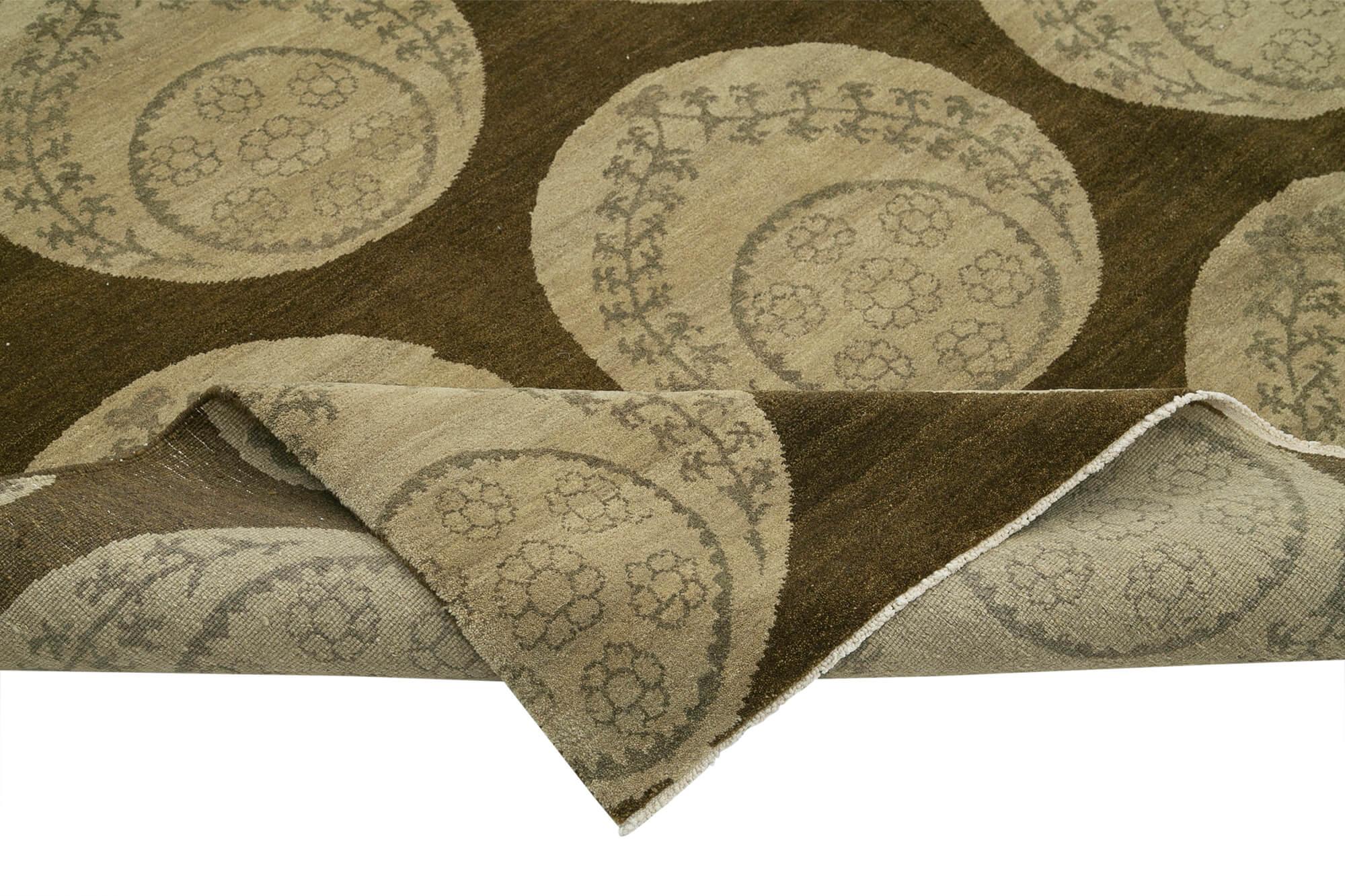 8 x 10 Brown Oushak Rug - 3319