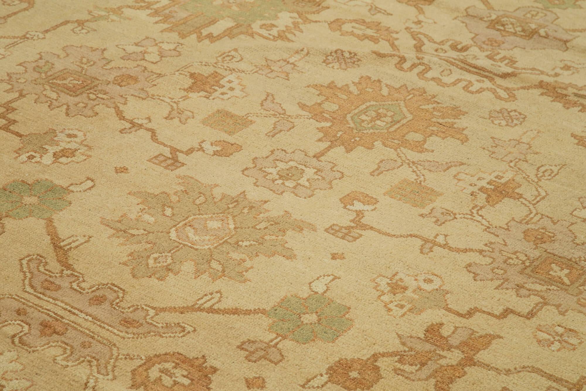 9 x 12 Beige Oushak Rug - 3377