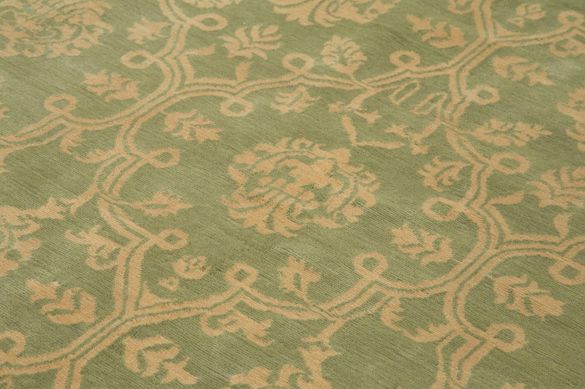 8 x 10 Green Oushak Rug - 3385