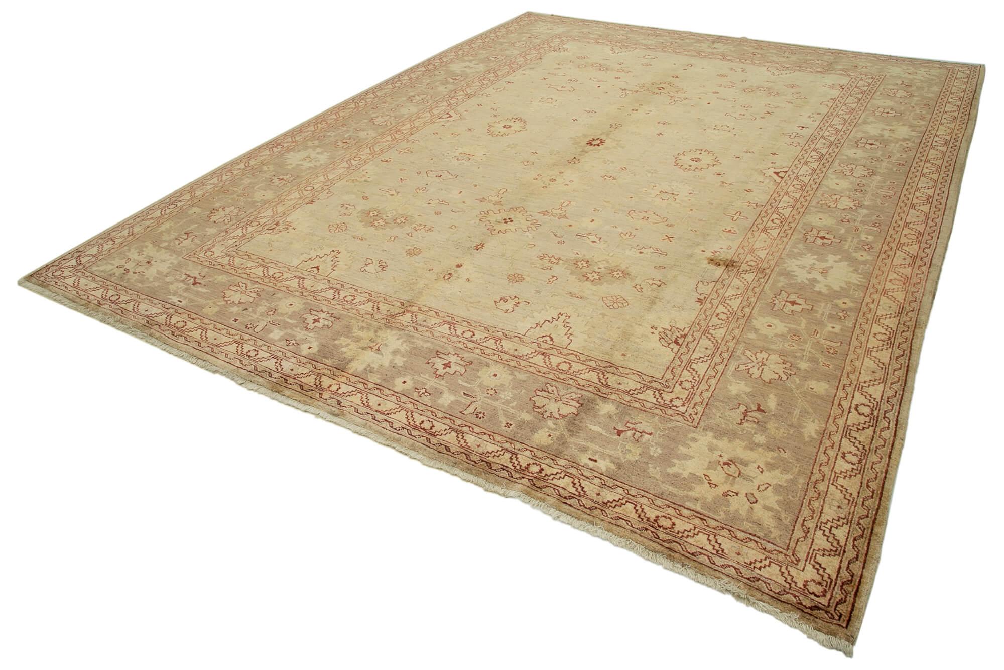 9 x 12 Beige Oushak Rug - 3413