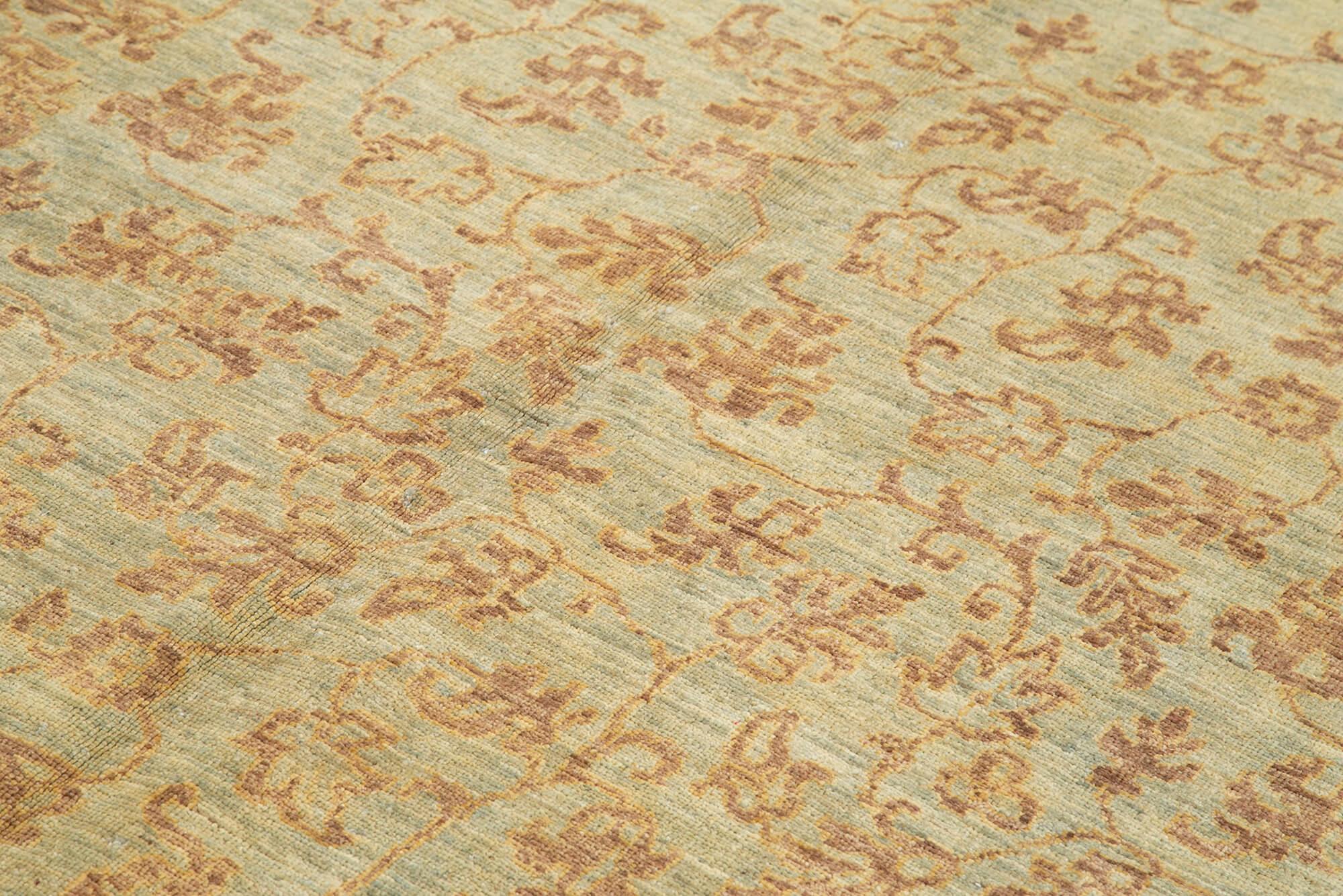 6 x 8 Brown Oushak Rug - 3458