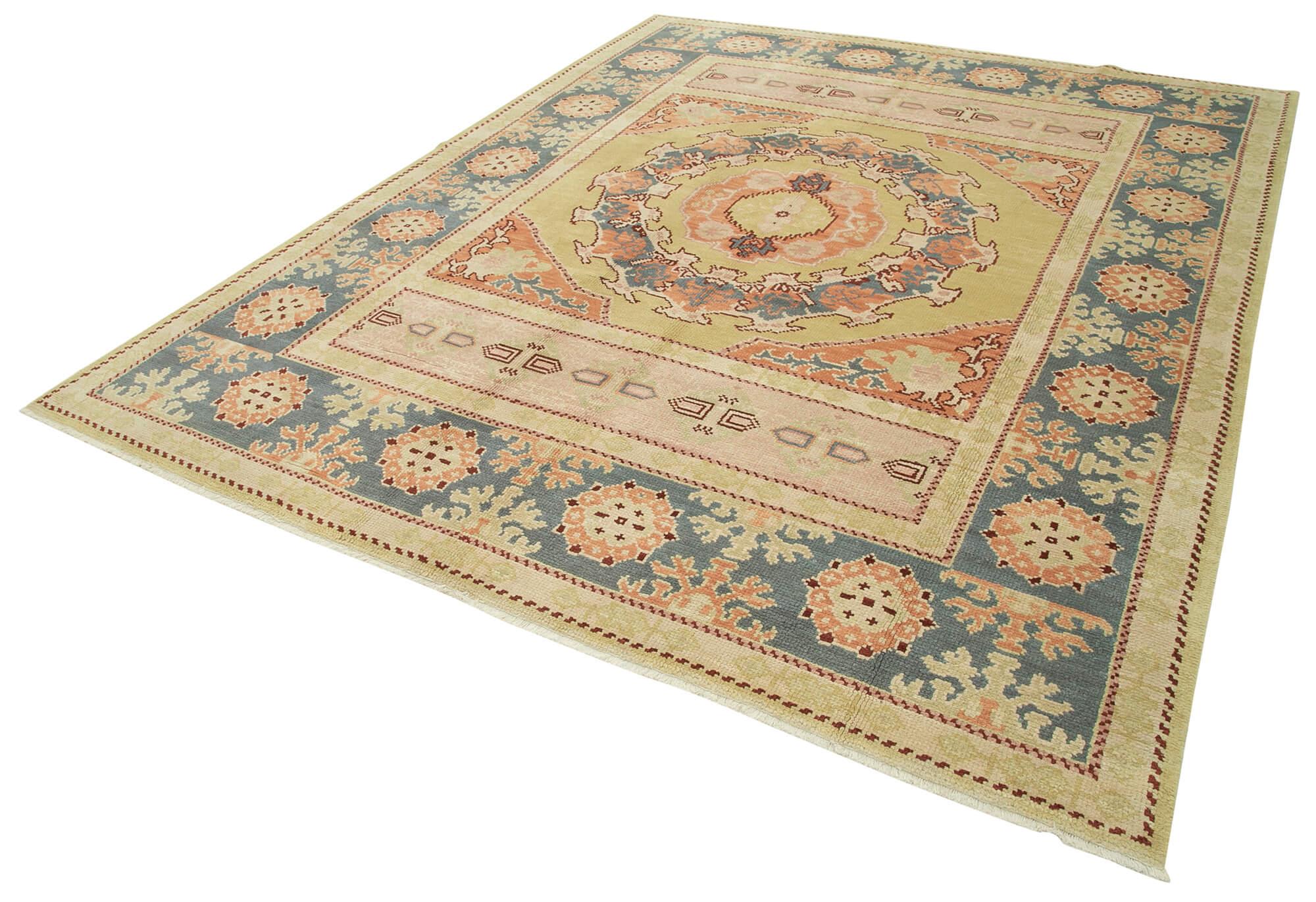 8 x 10 Beige Oushak Rug - 3518