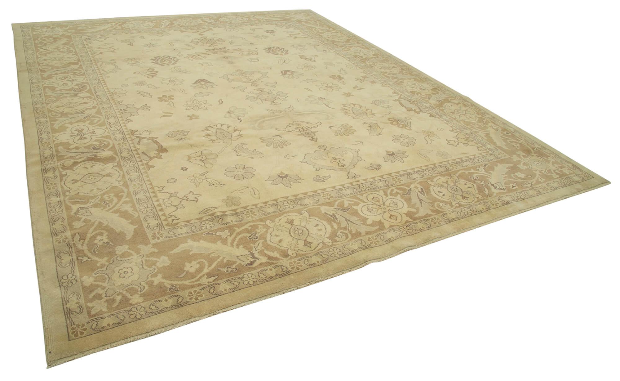 10 x 12 Beige Oushak Rug - 3519