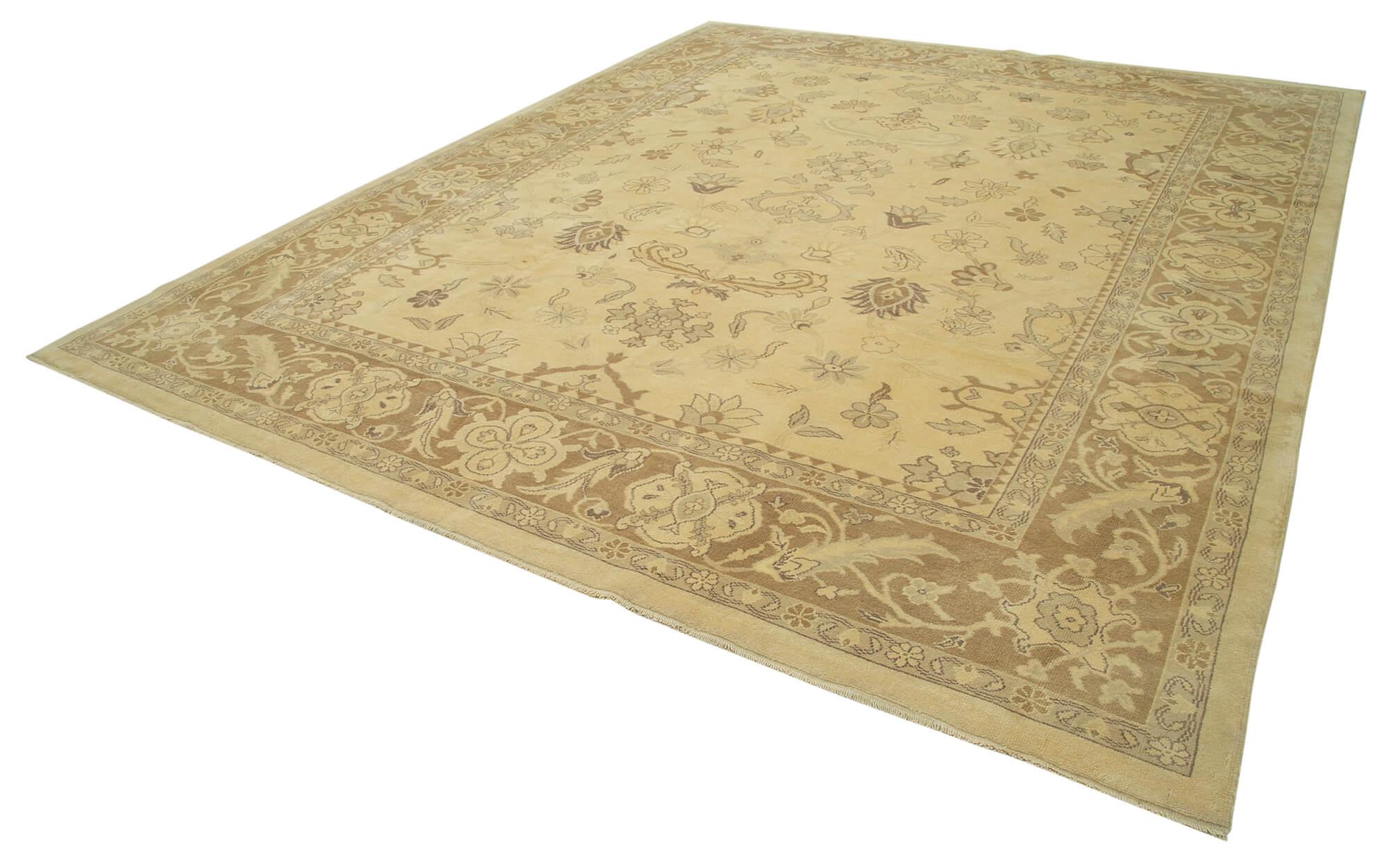 10 x 12 Beige Oushak Rug - 3519