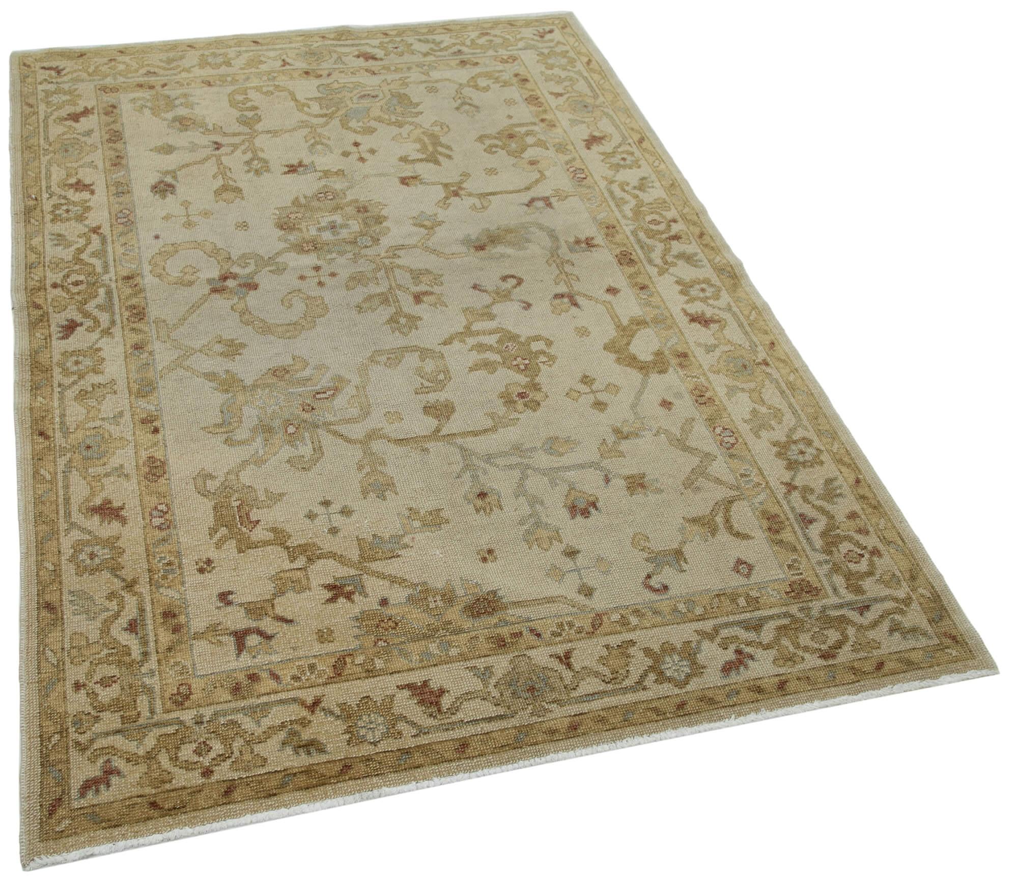 4 x 6 Beige Oushak Rug - 3526