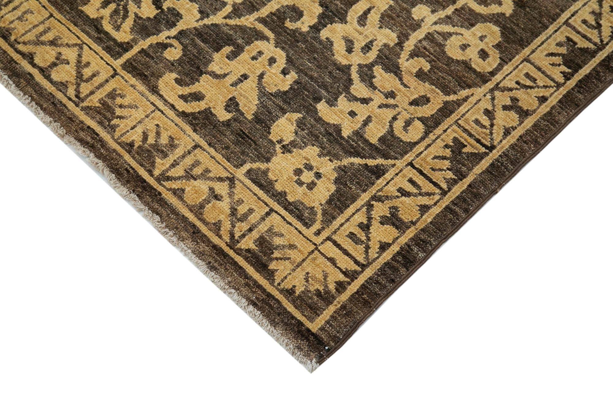 4 x 6 Brown Oushak Rug - 3527