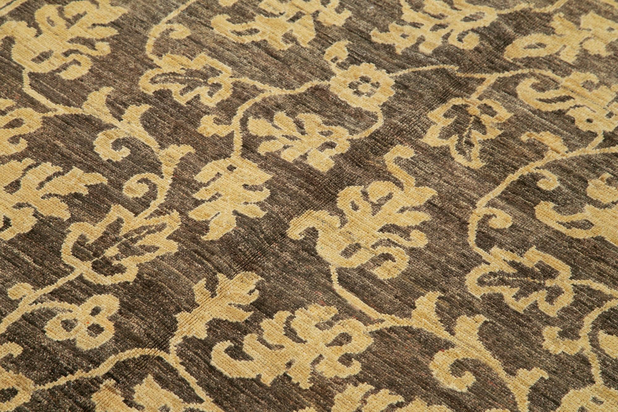 4 x 6 Brown Oushak Rug - 3527