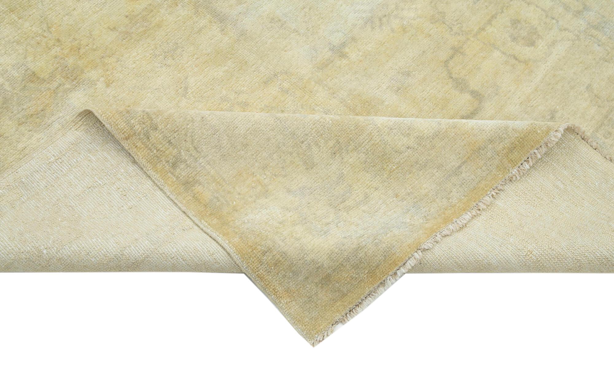 5 x 7 Beige Oushak Rug - 3533