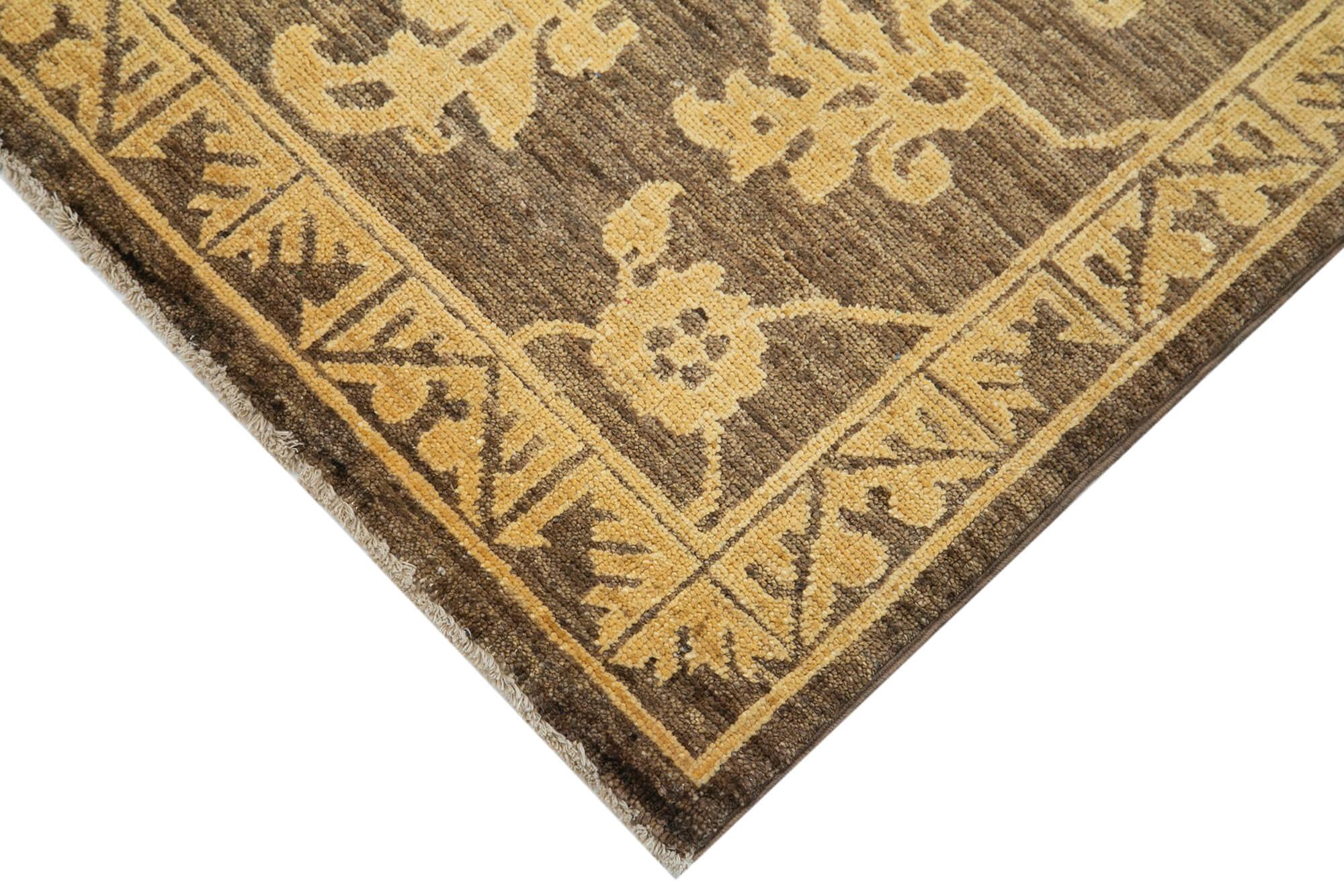 4 x 6 Brown Oushak Rug - 3539