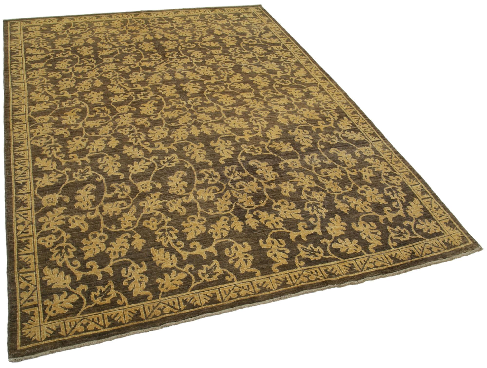 6 x 8 Brown Oushak Rug - 3550