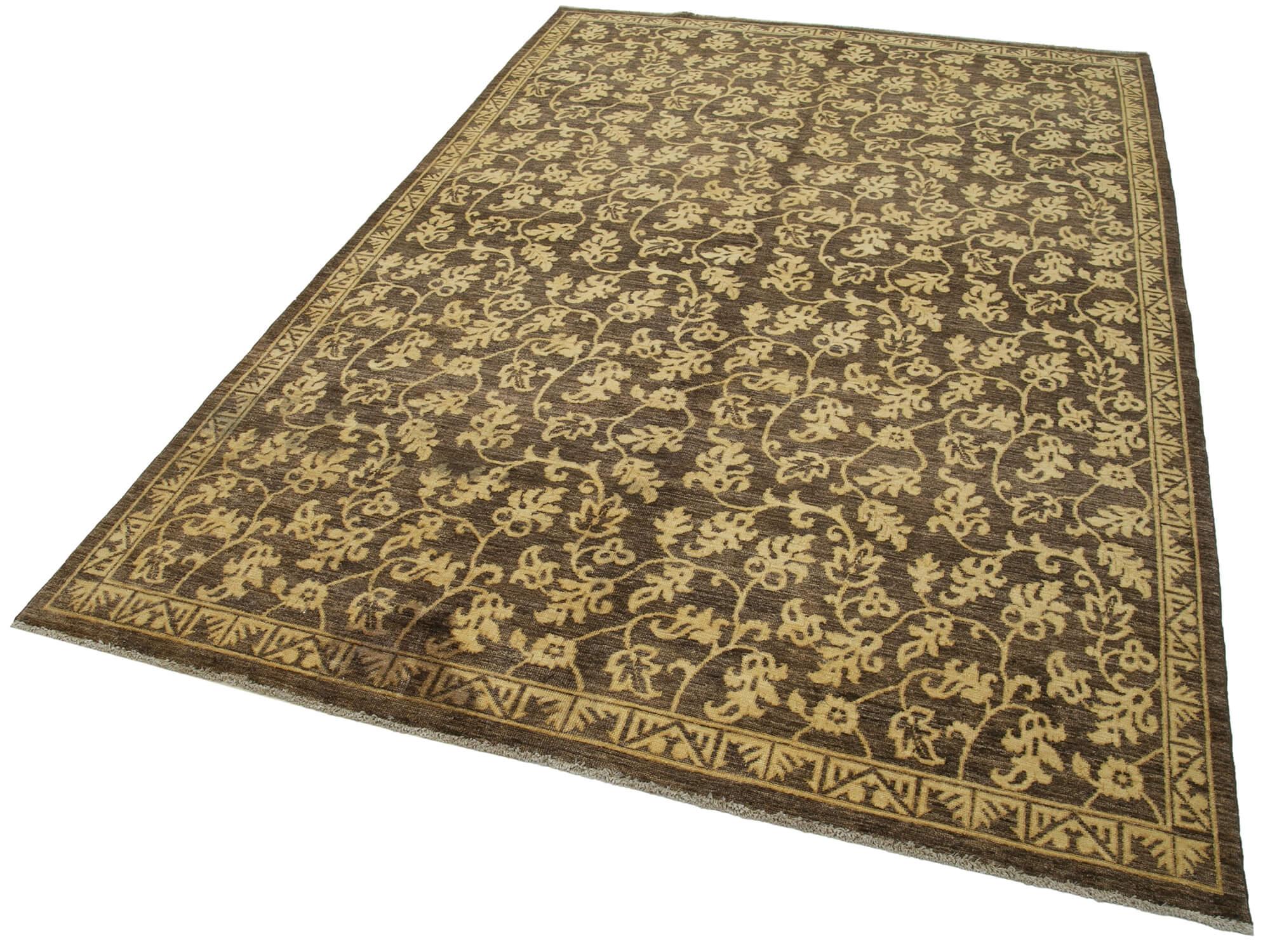 6 x 9 Brown Oushak Rug - 3551