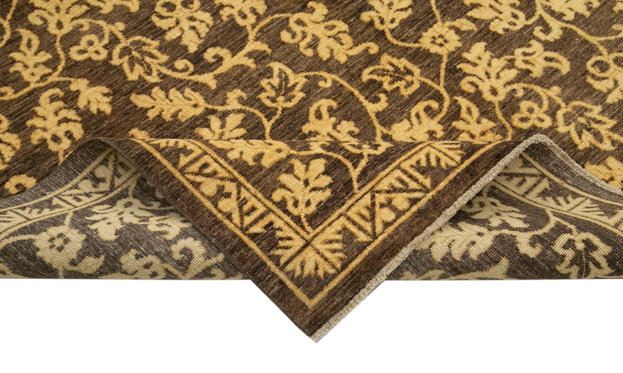 6 x 9 Brown Oushak Rug - 3551