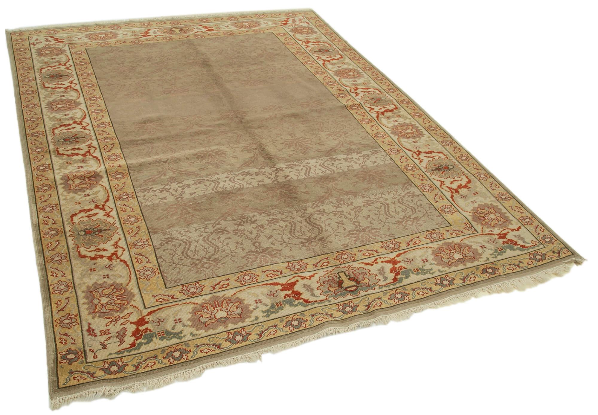 6 x 8 Brown Oushak Rug - 3655