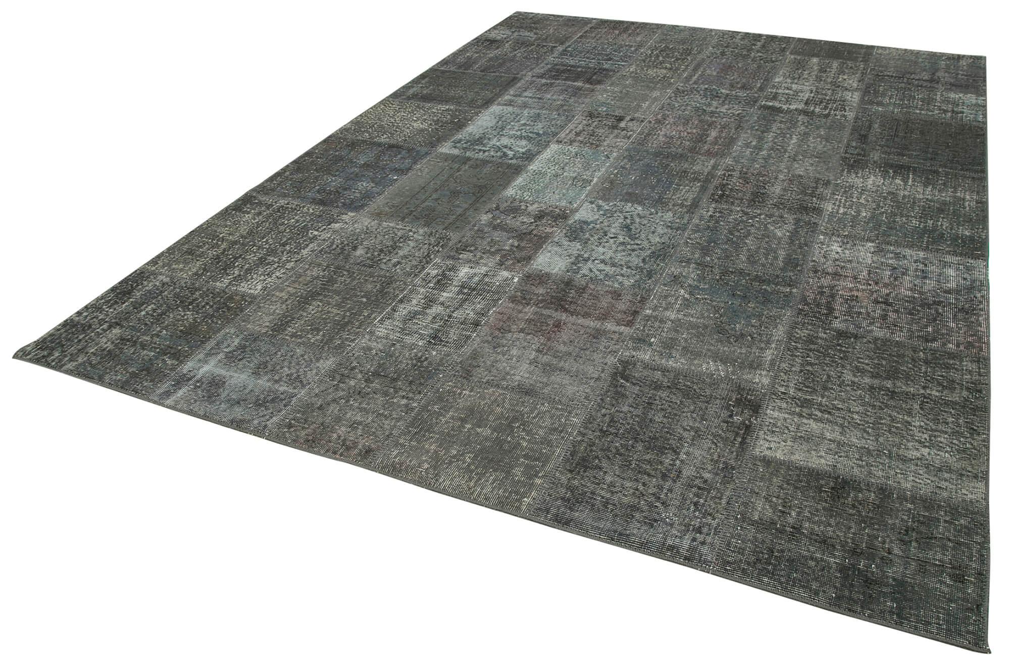 8 x 11 Grey Patchwork Rug- 3715