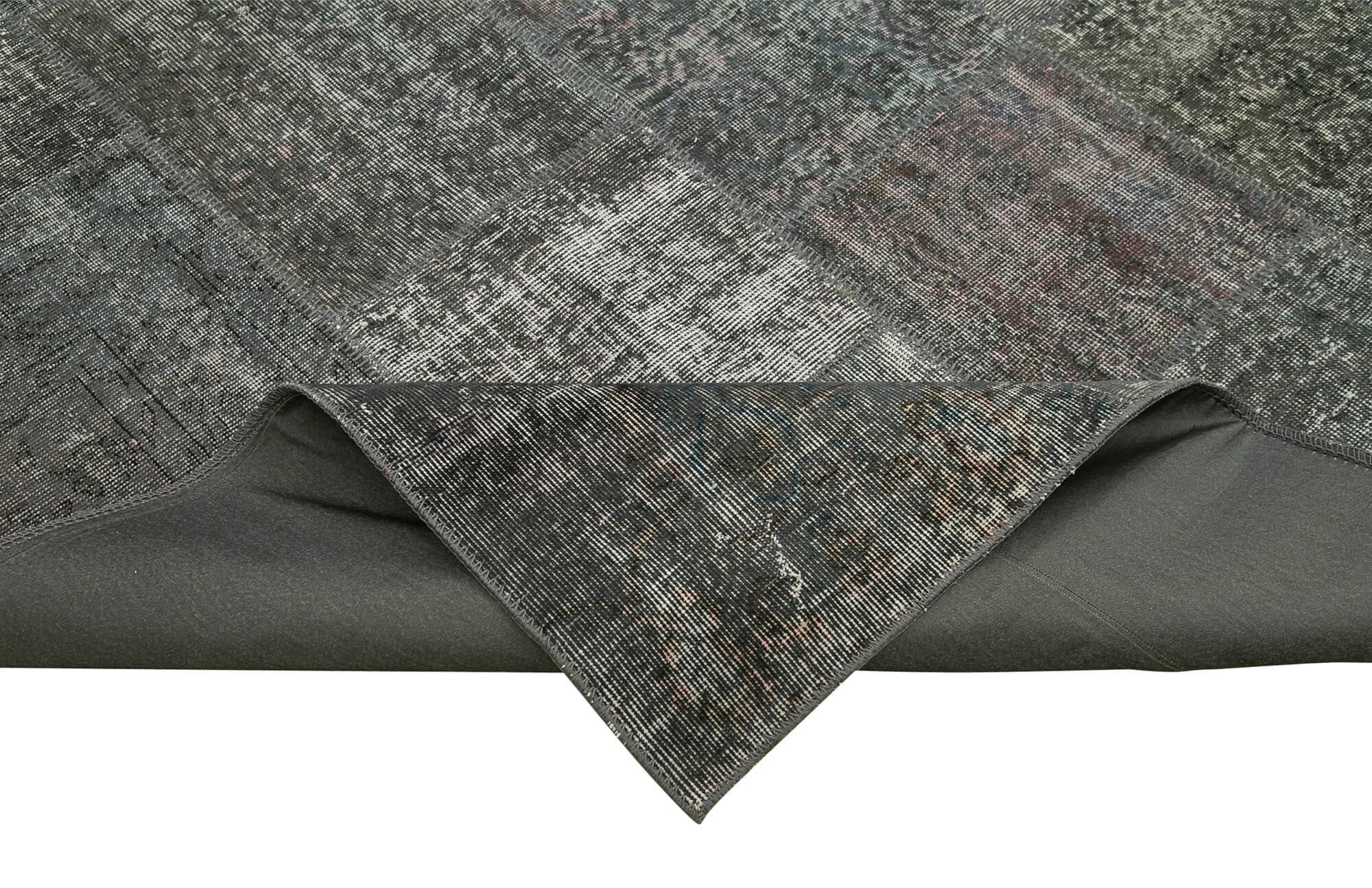 8 x 11 Grey Patchwork Rug- 3715